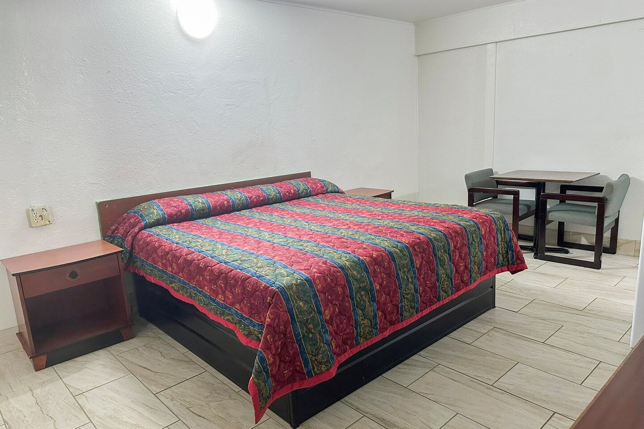 Bed Room