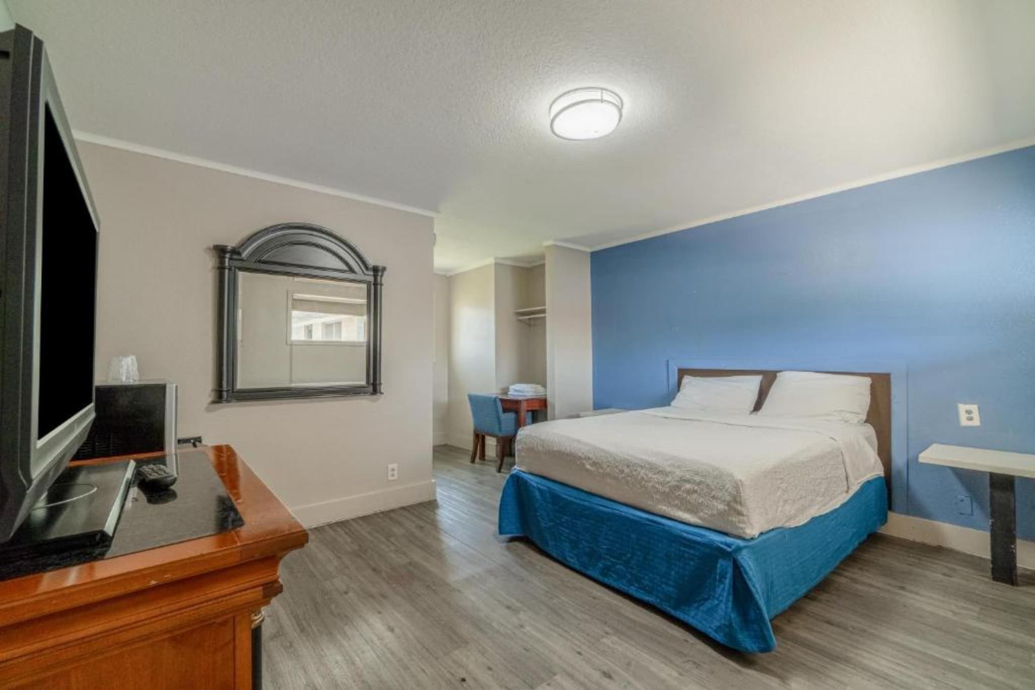 Bed Room