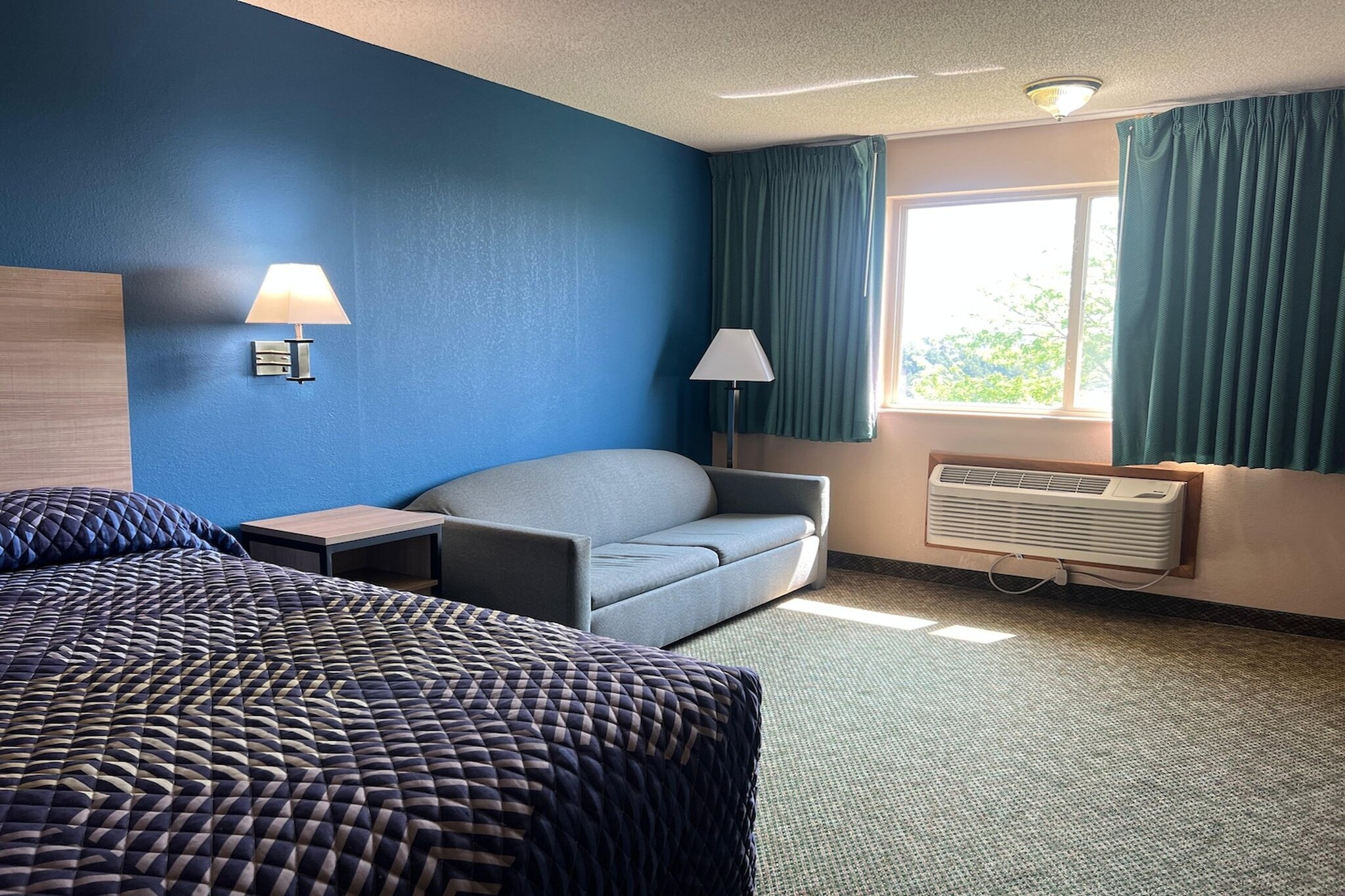Bed Room