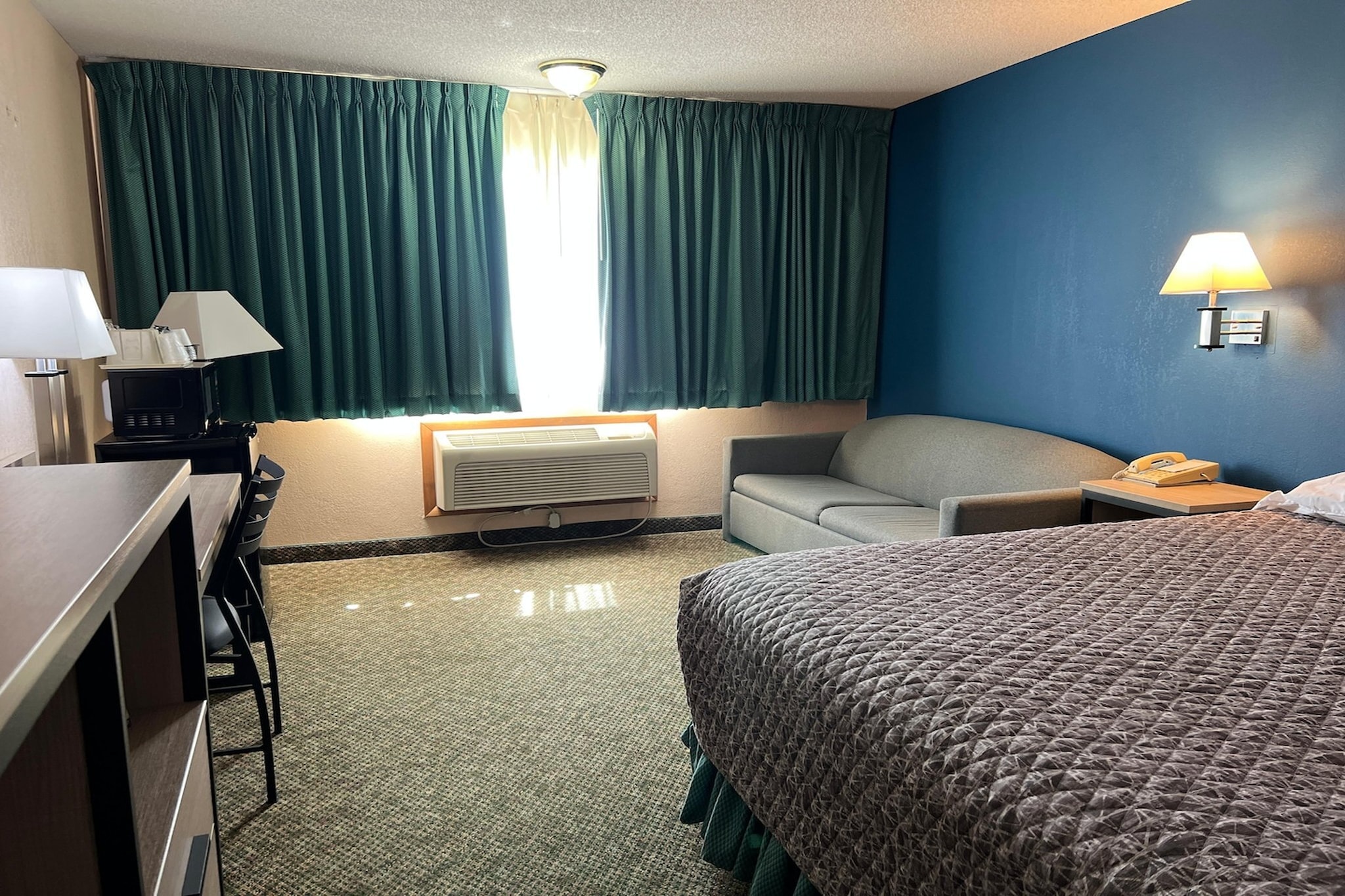 Bed Room