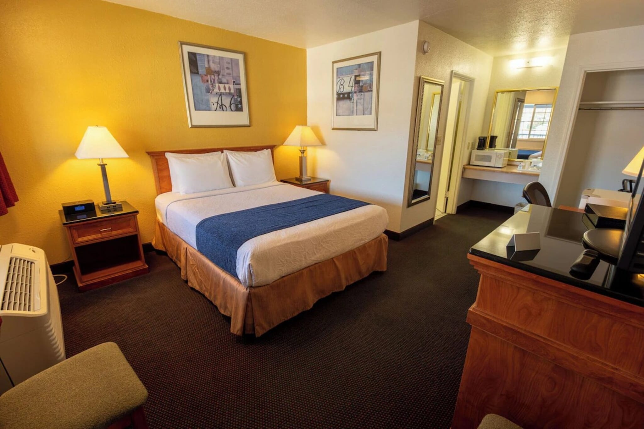 Bed Room