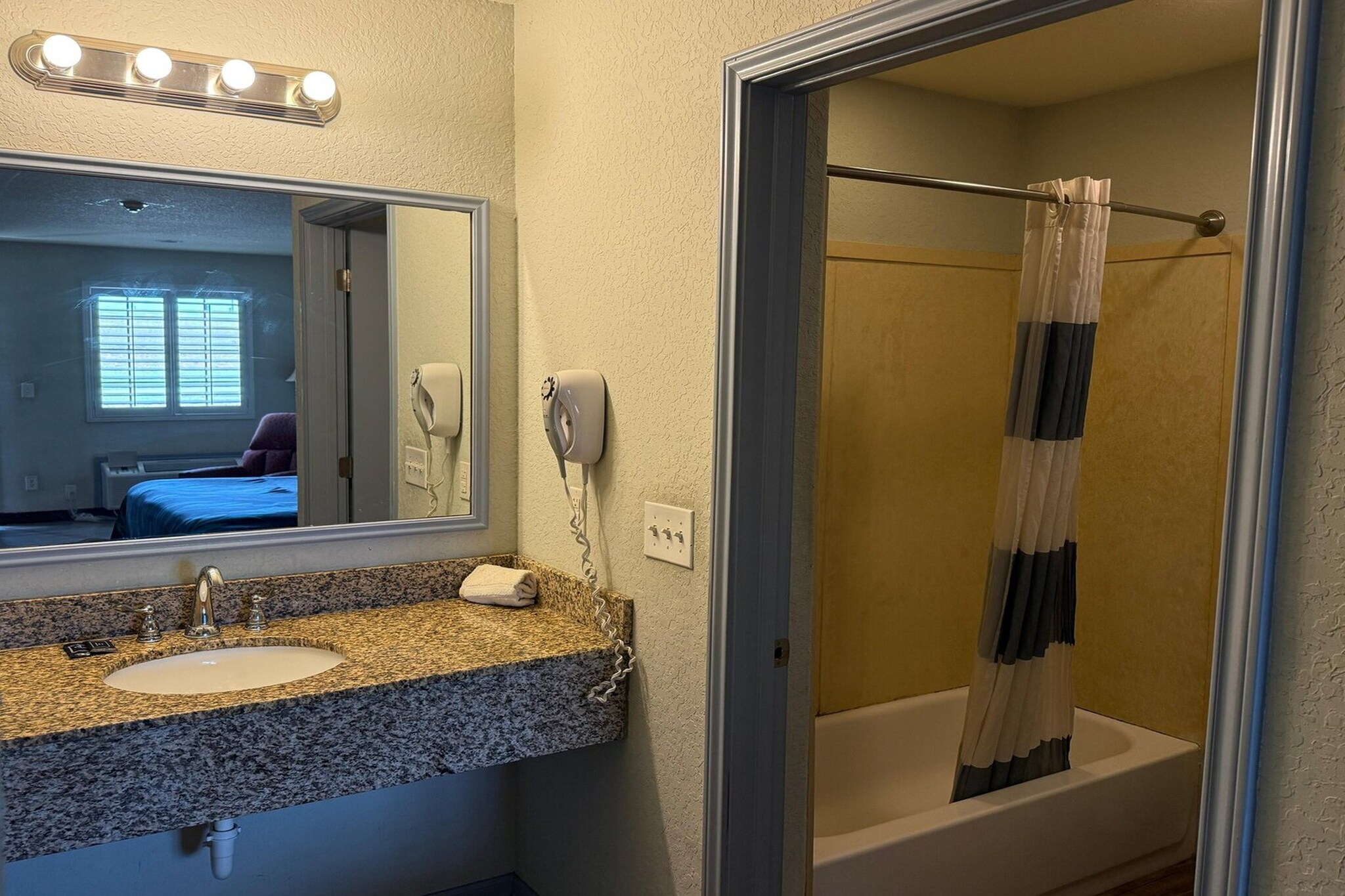 Bath Room