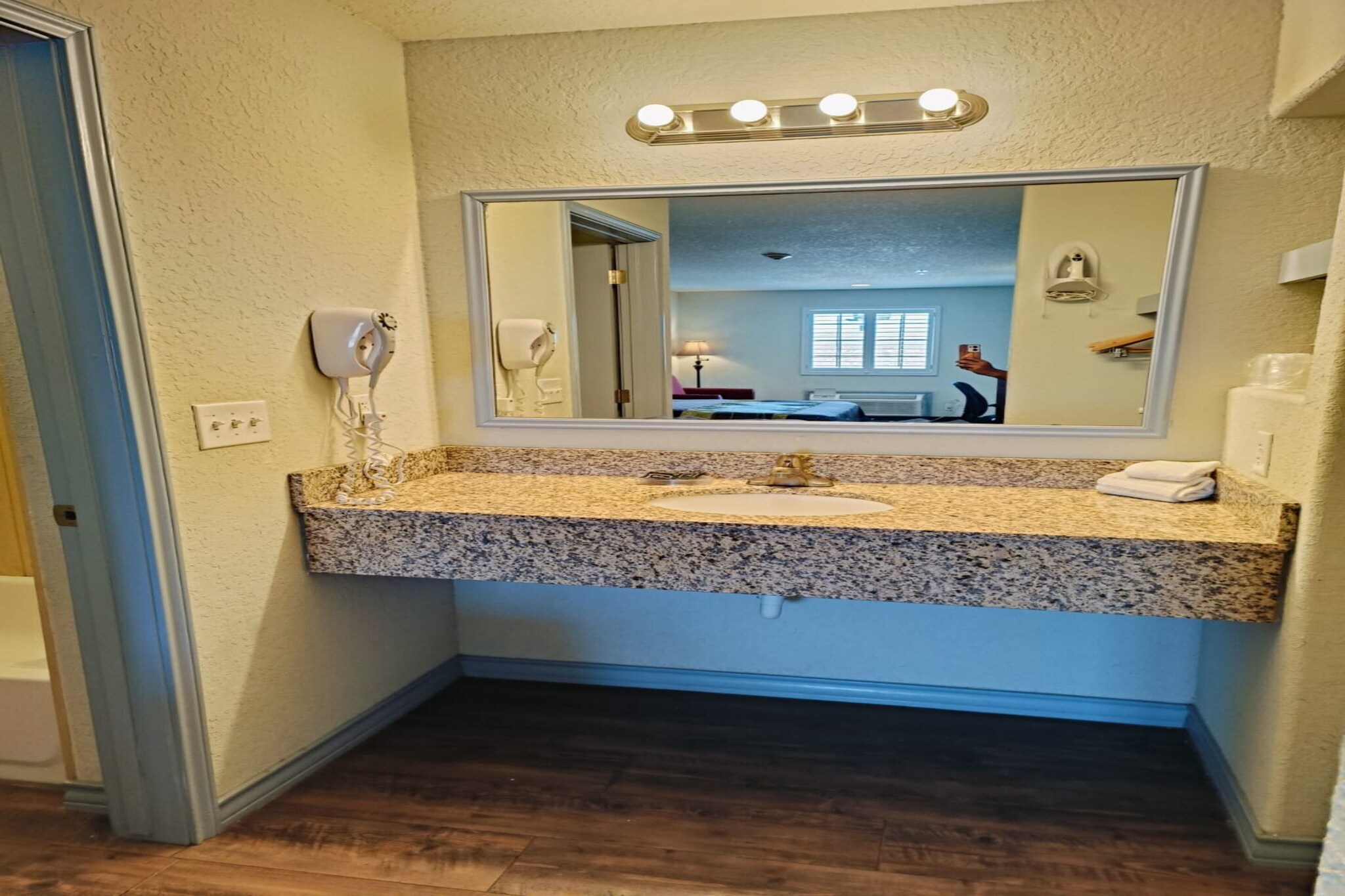 Bath Room
