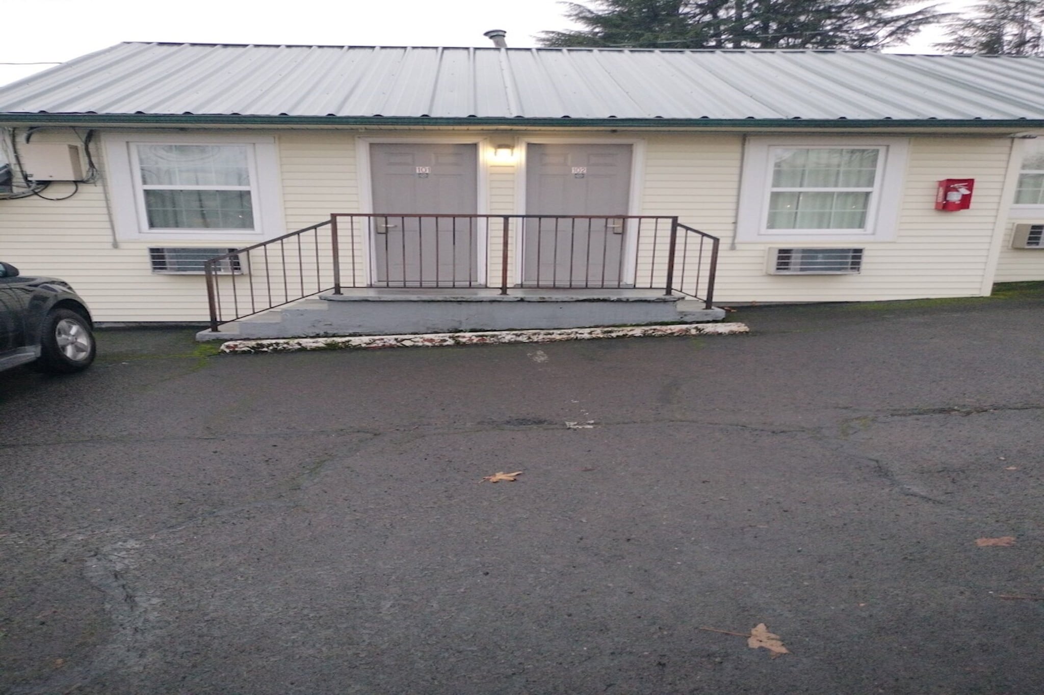 Exterior Summer