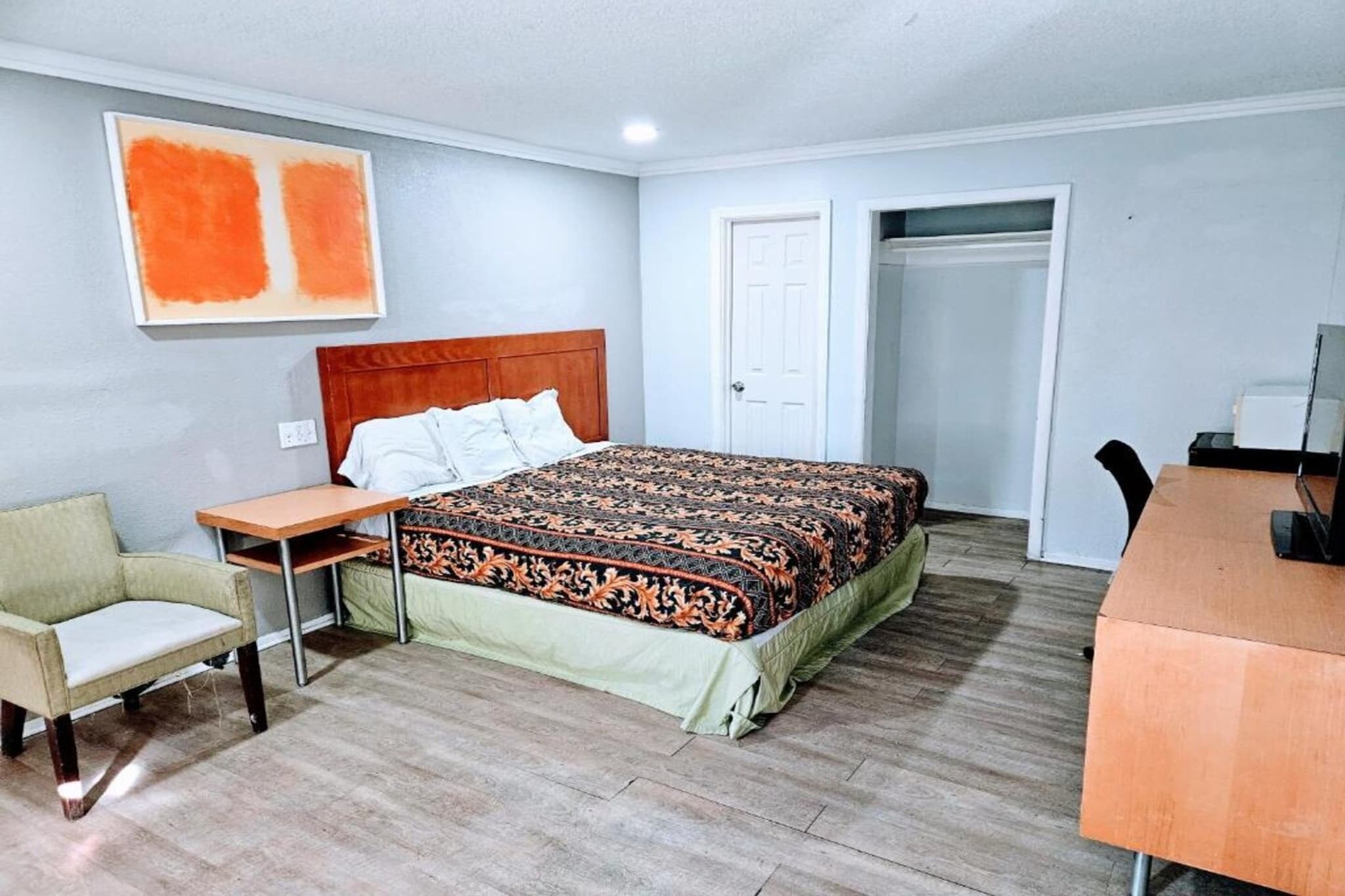 Bed Room