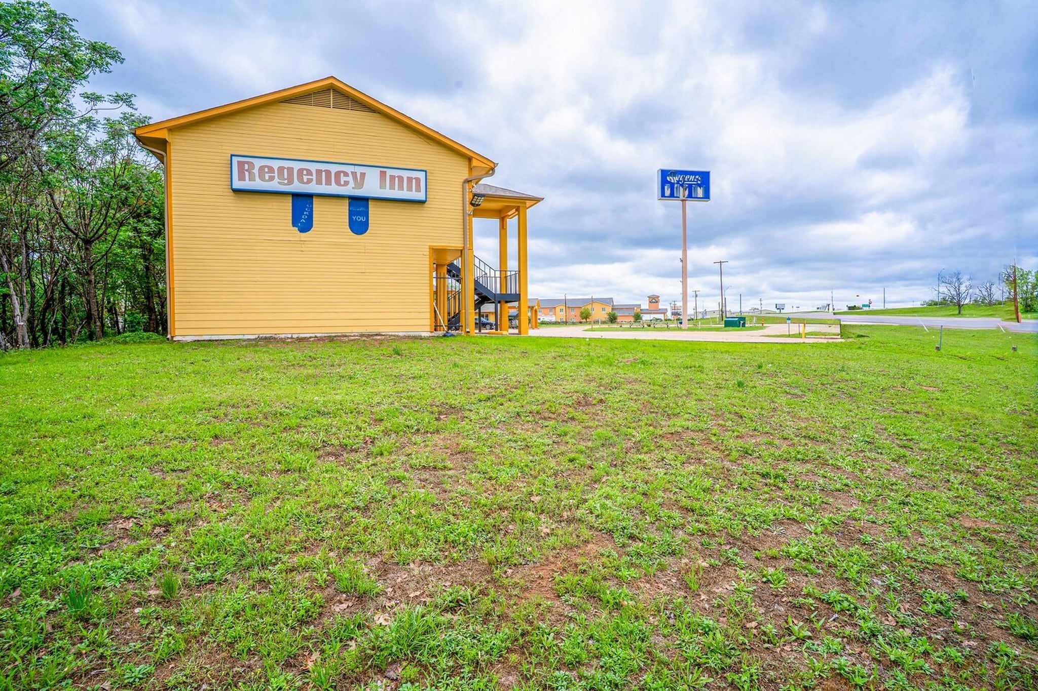 Exterior Summer