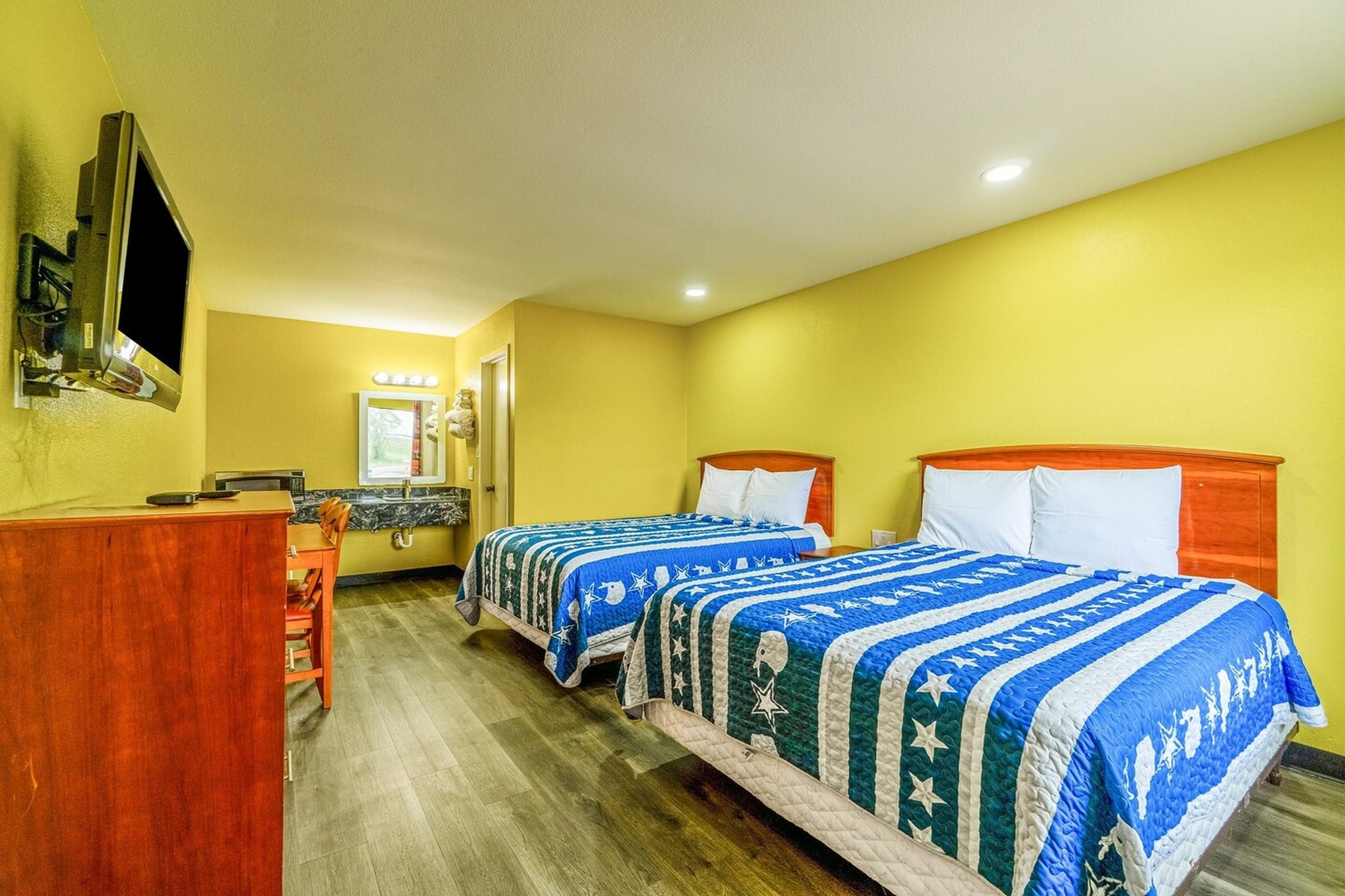 Bed Room