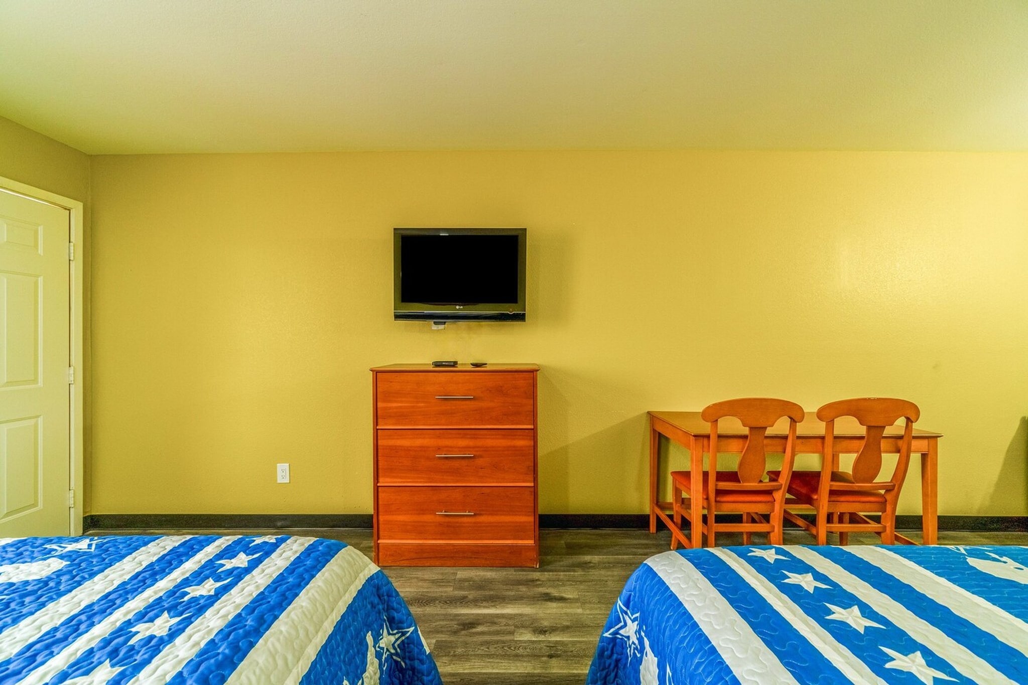 Bed Room