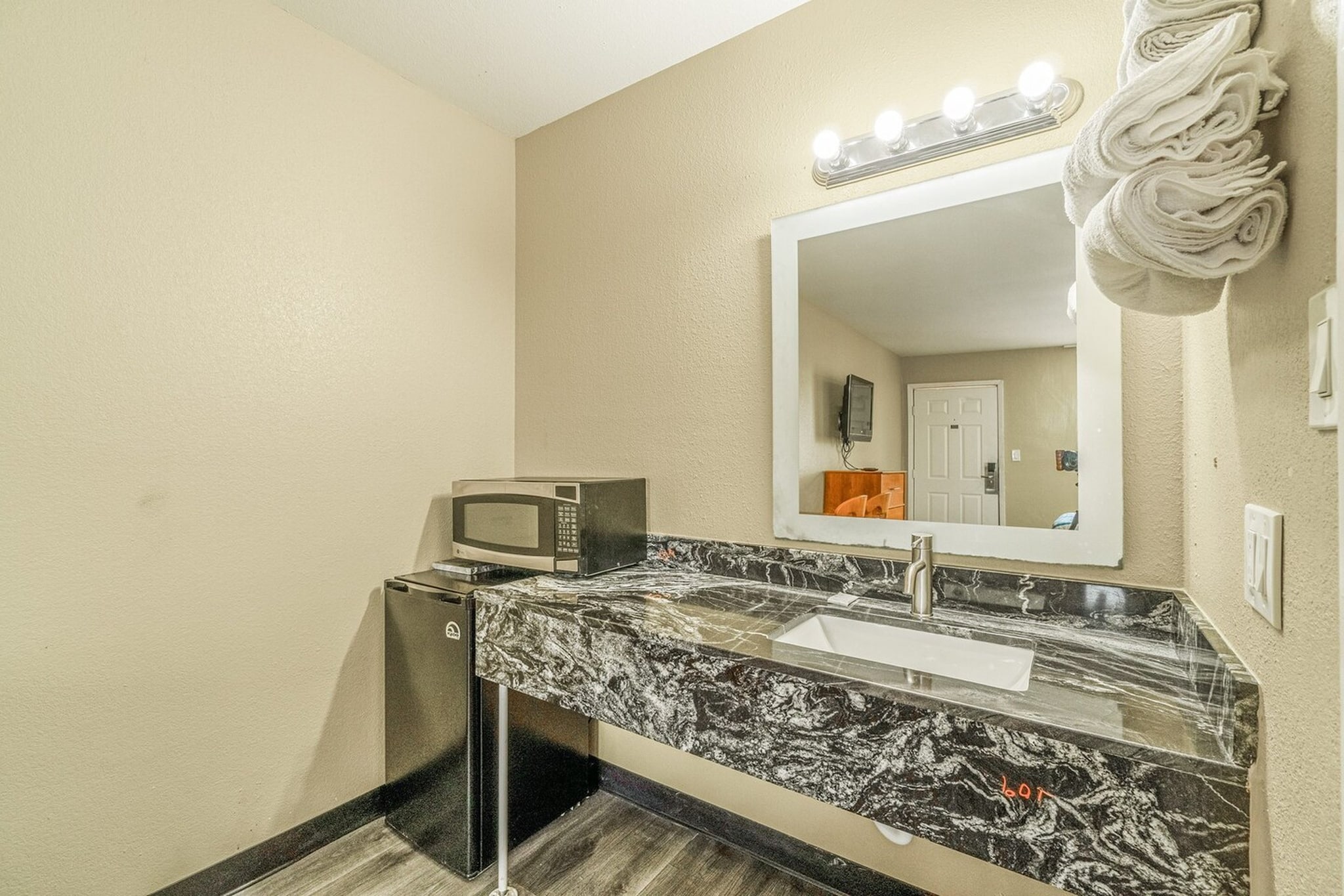 Bath Room
