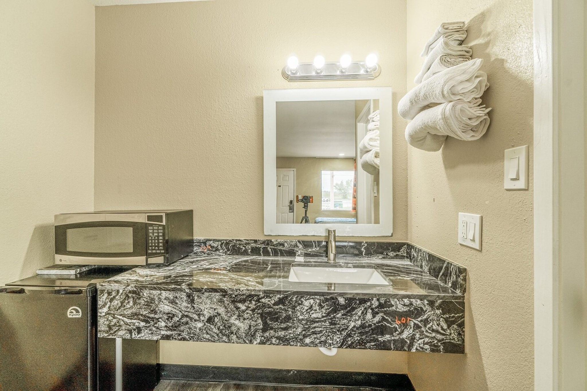 Bath Room