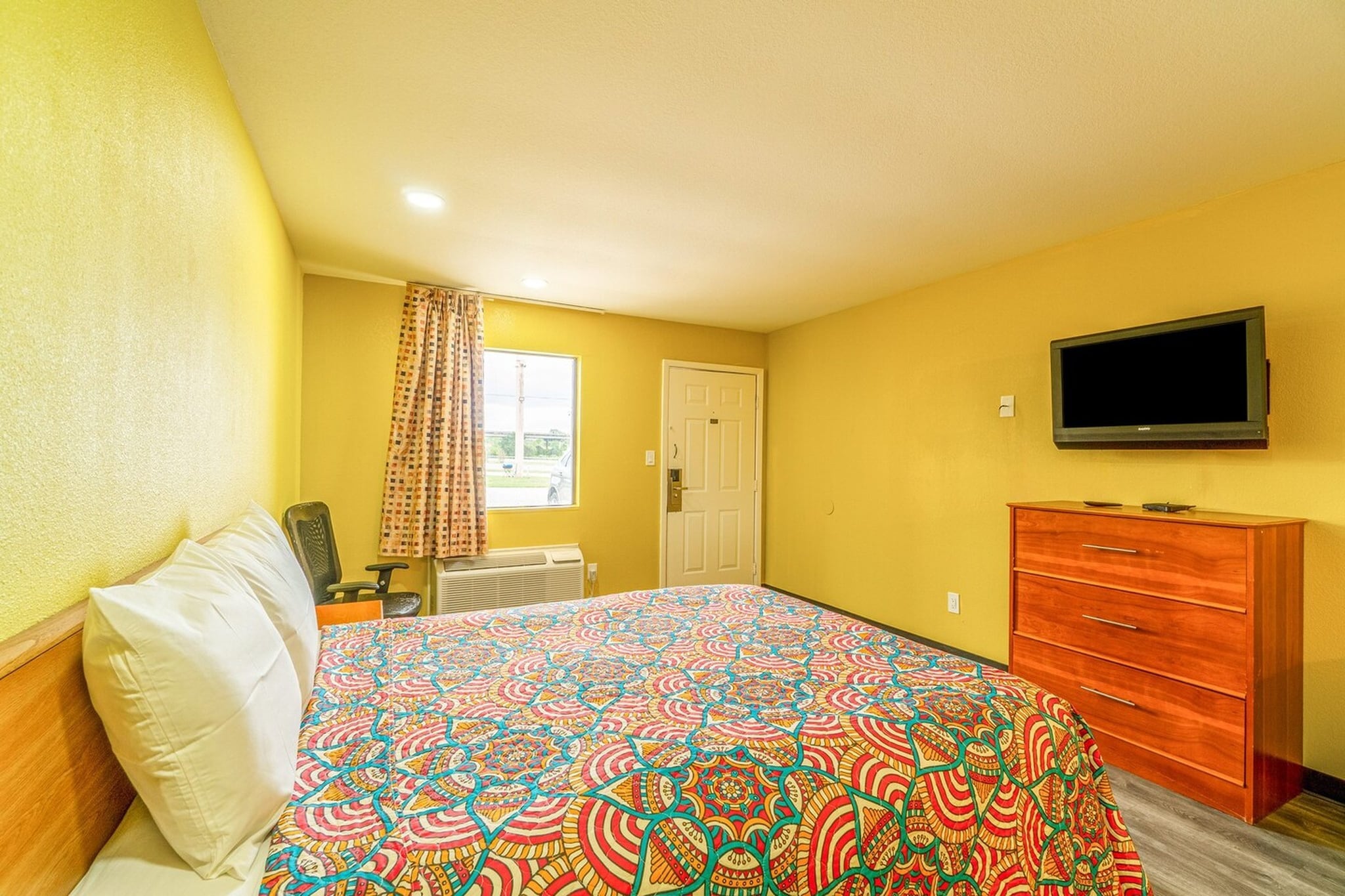 Bed Room