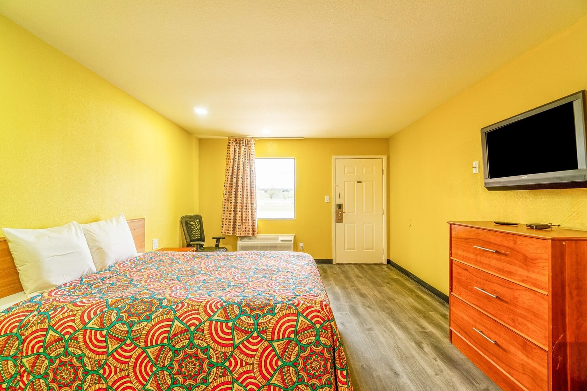 Bed Room