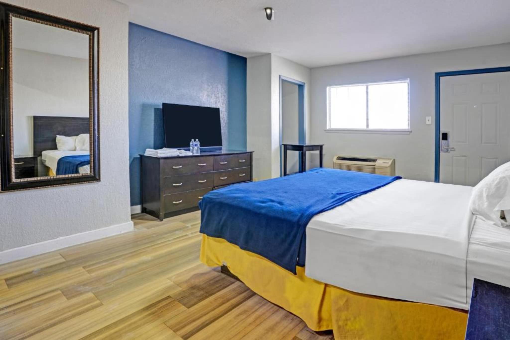 Bed Room