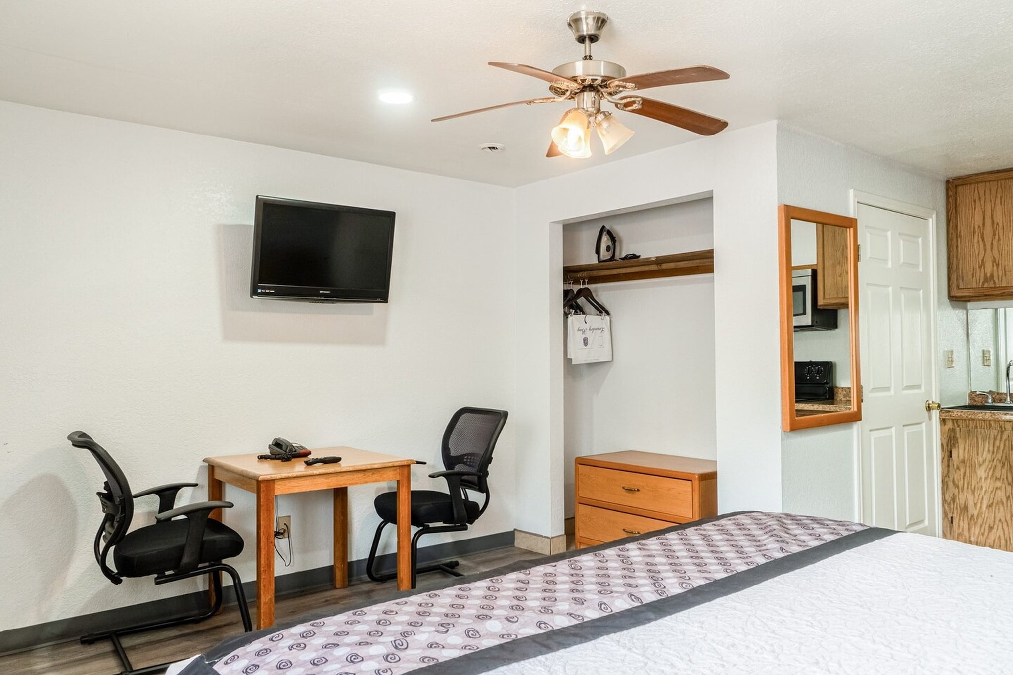 Bed Room