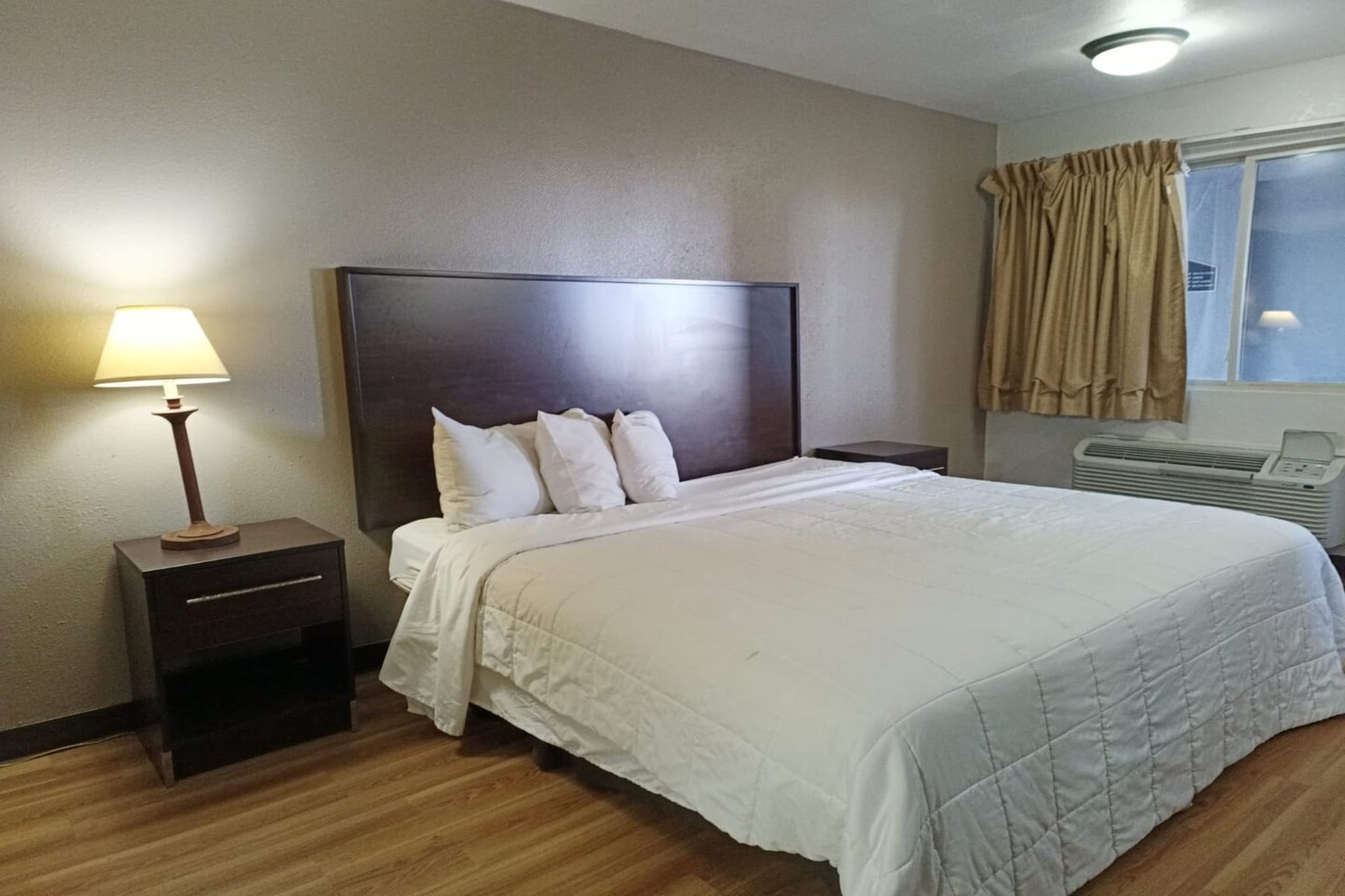 Bed Room