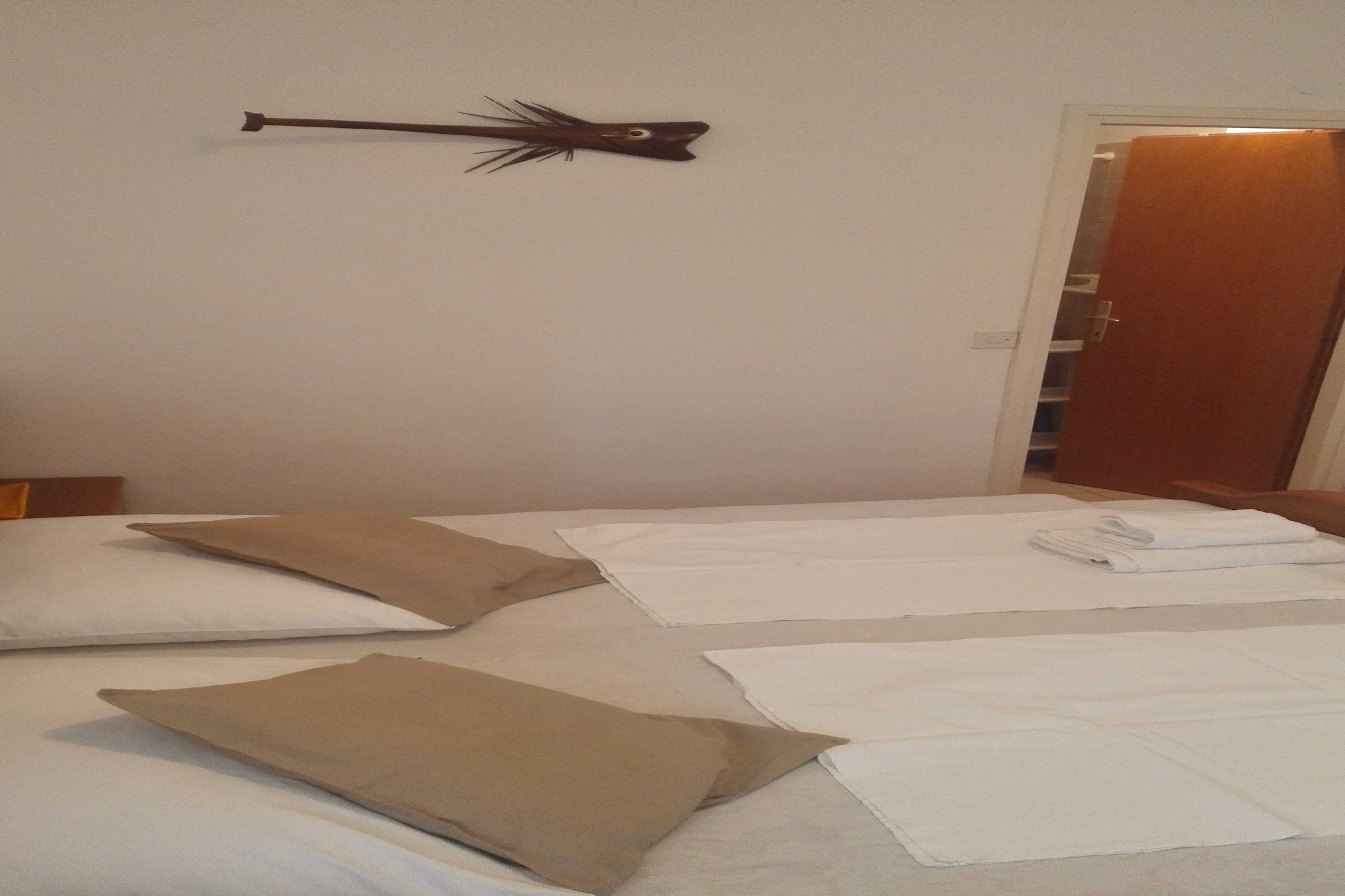 Villa Mery - Bedroom with Balcony and Sea View - 5