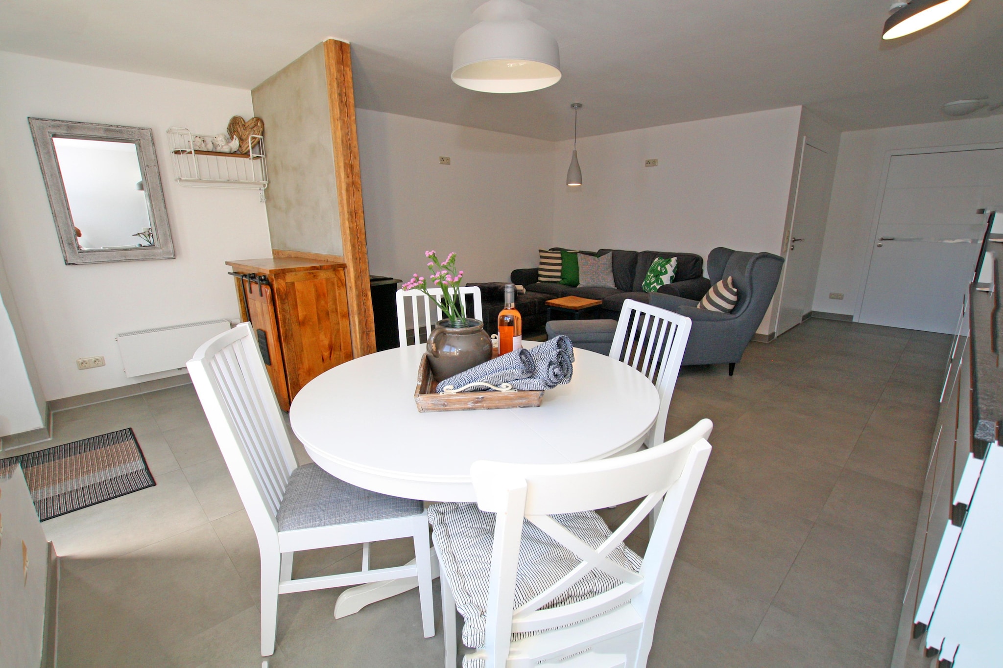 Fewo EG 4 P-Dining room