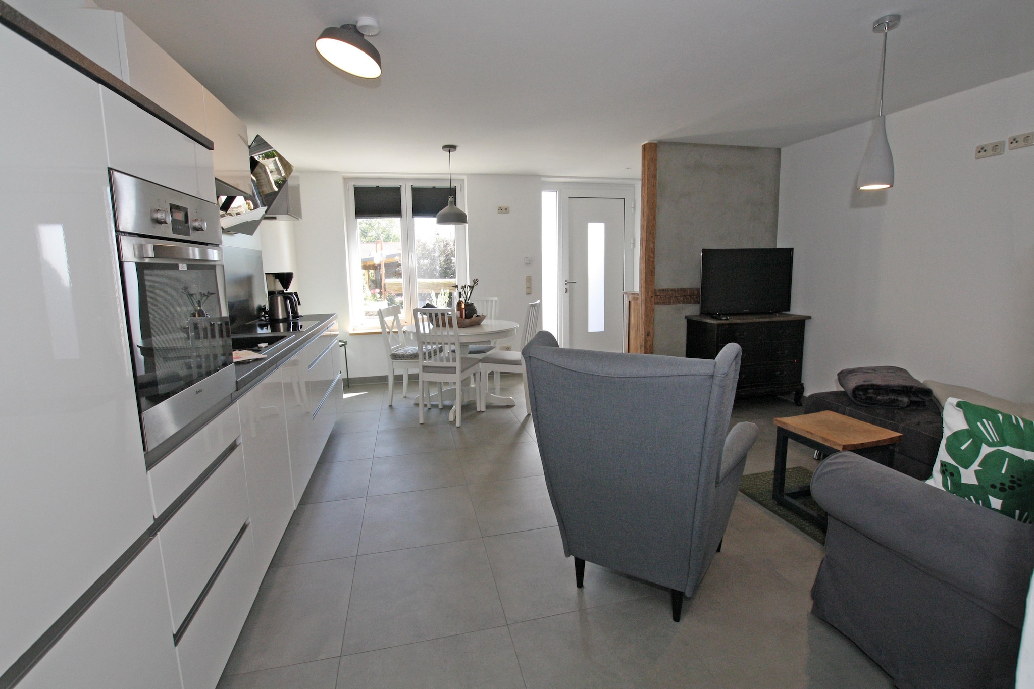 Fewo EG 4 P-Living room