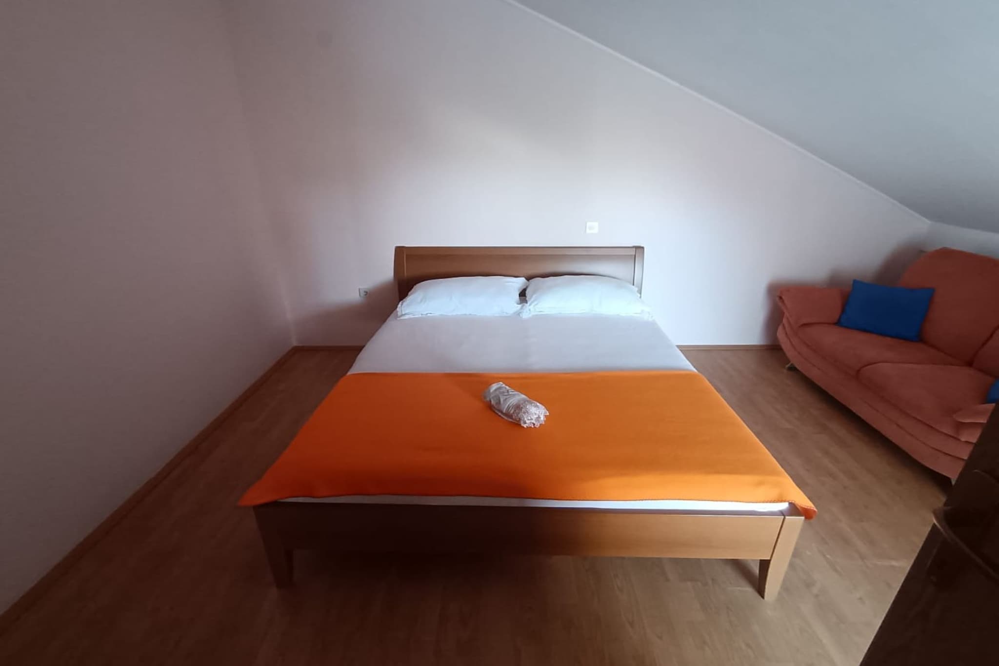 Apartment Kurelić - Two Bedroom Apartment with Terrace-Slaapkamer
