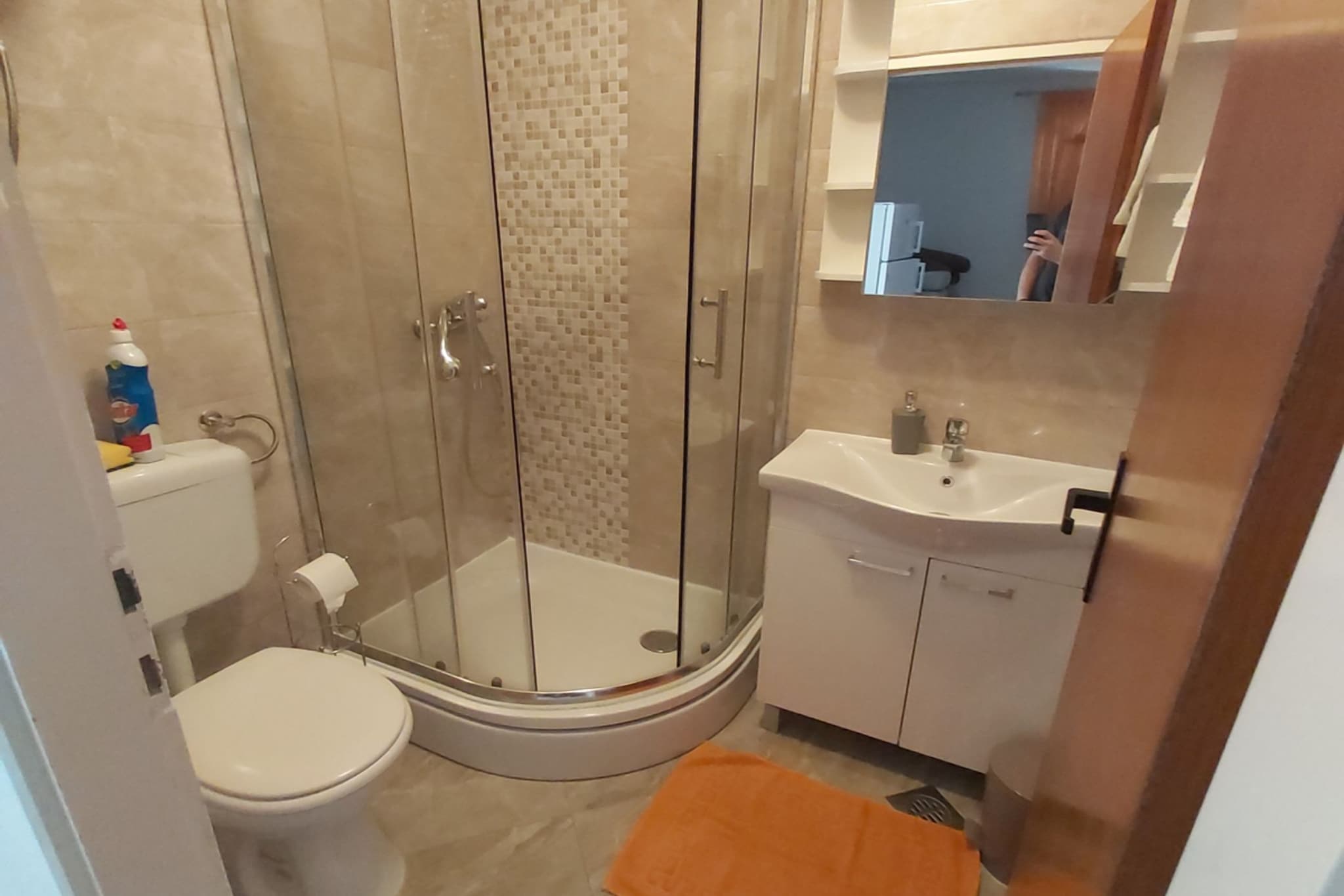 Apartments Ivan Supetar - Two Bedroom Apartment with Terrace no1-Badezimmer