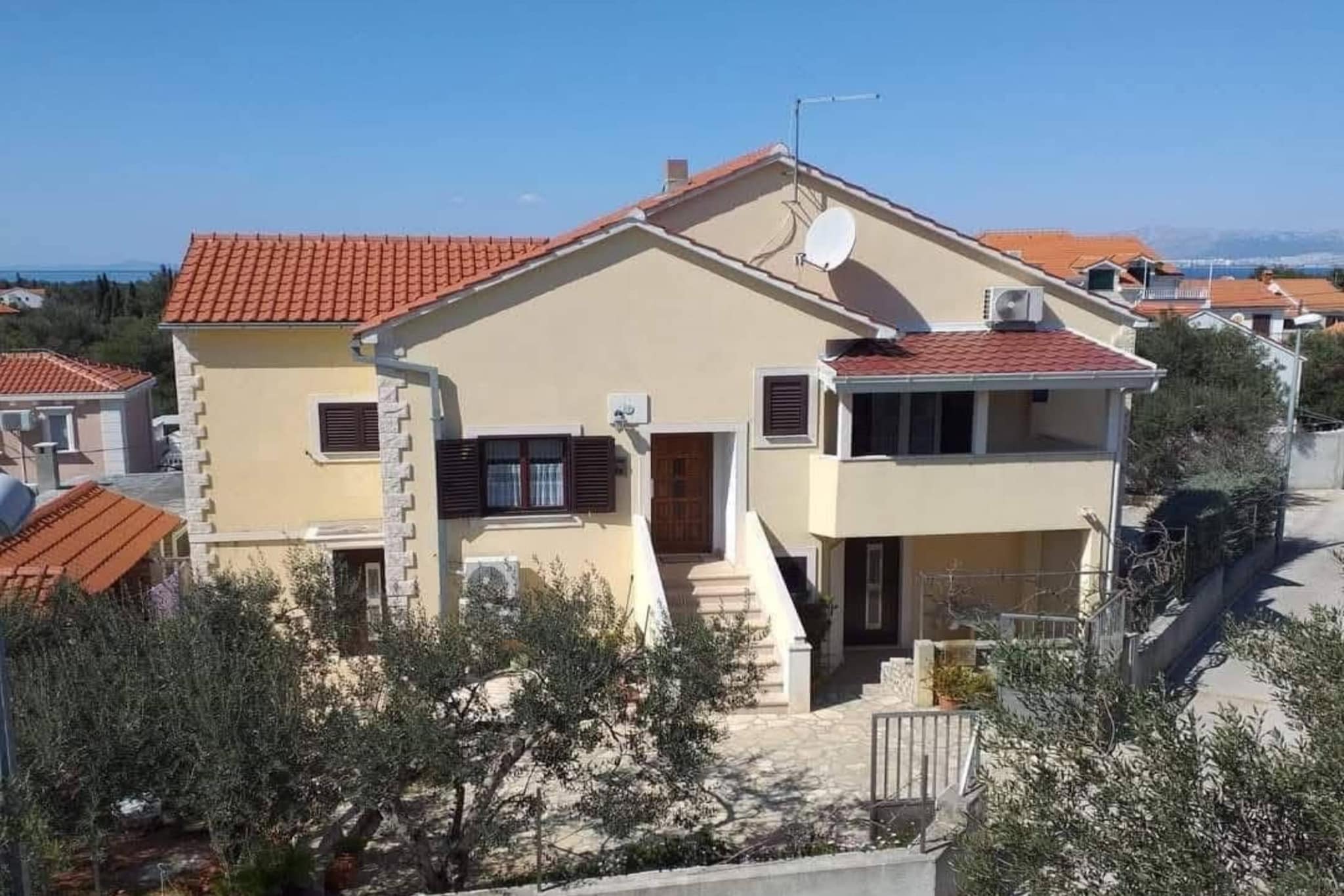 Apartments Ivan Supetar - Two Bedroom Apartment with Terrace  no.1 - Outdoor