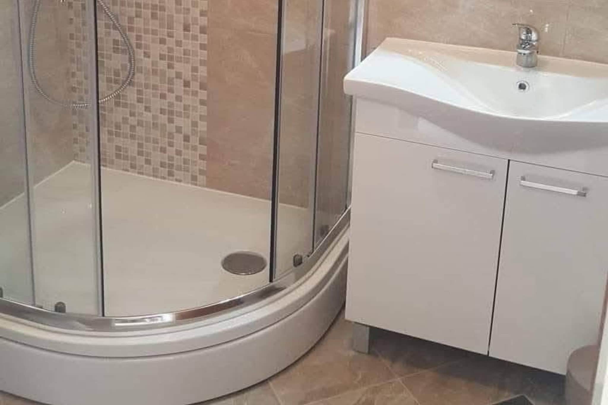 Apartments Ivan Supetar - Two Bedroom Apartment with Terrace  no.1 - Bathroom