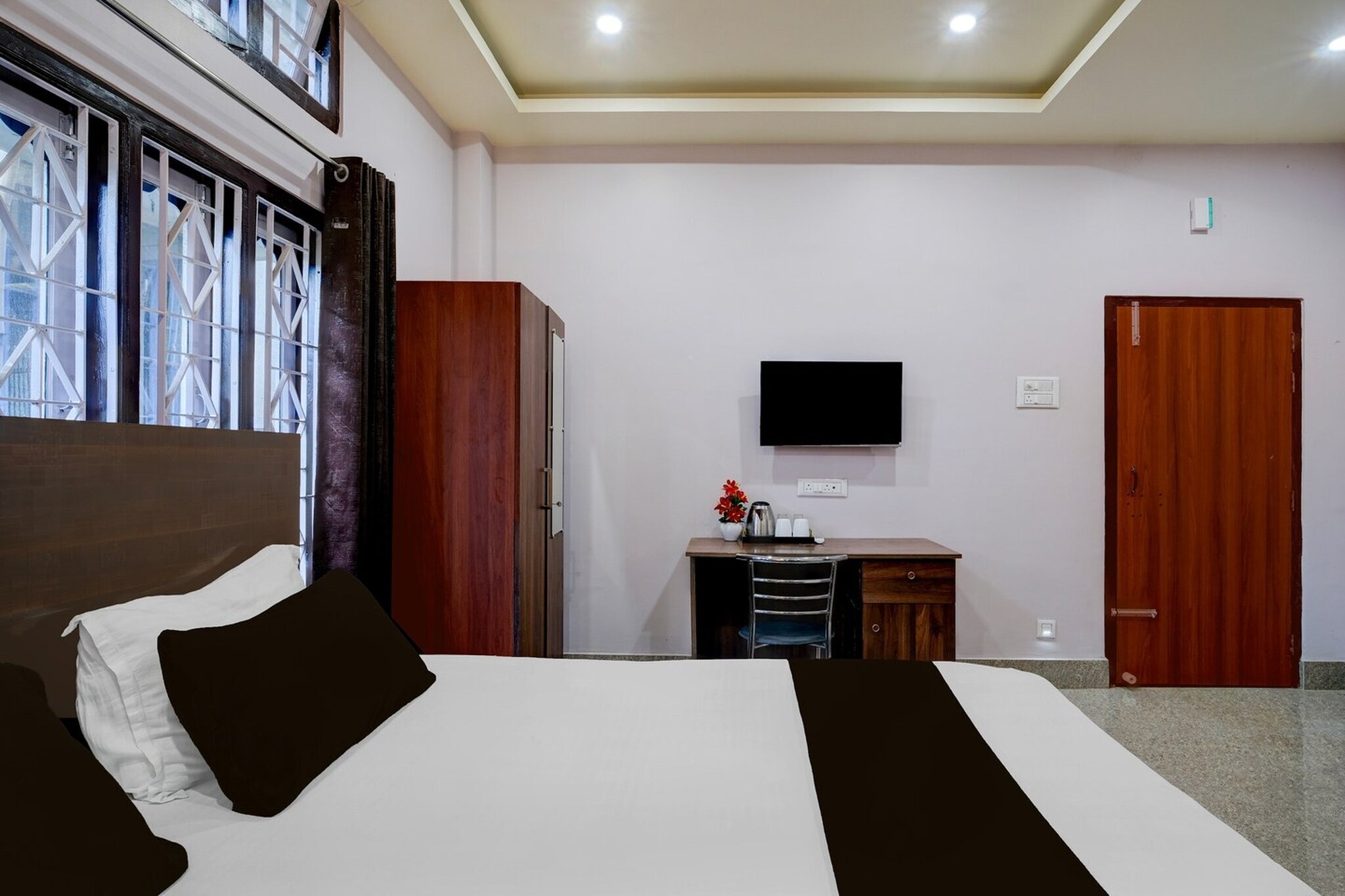 Collection Hotel Aniruddha Grand