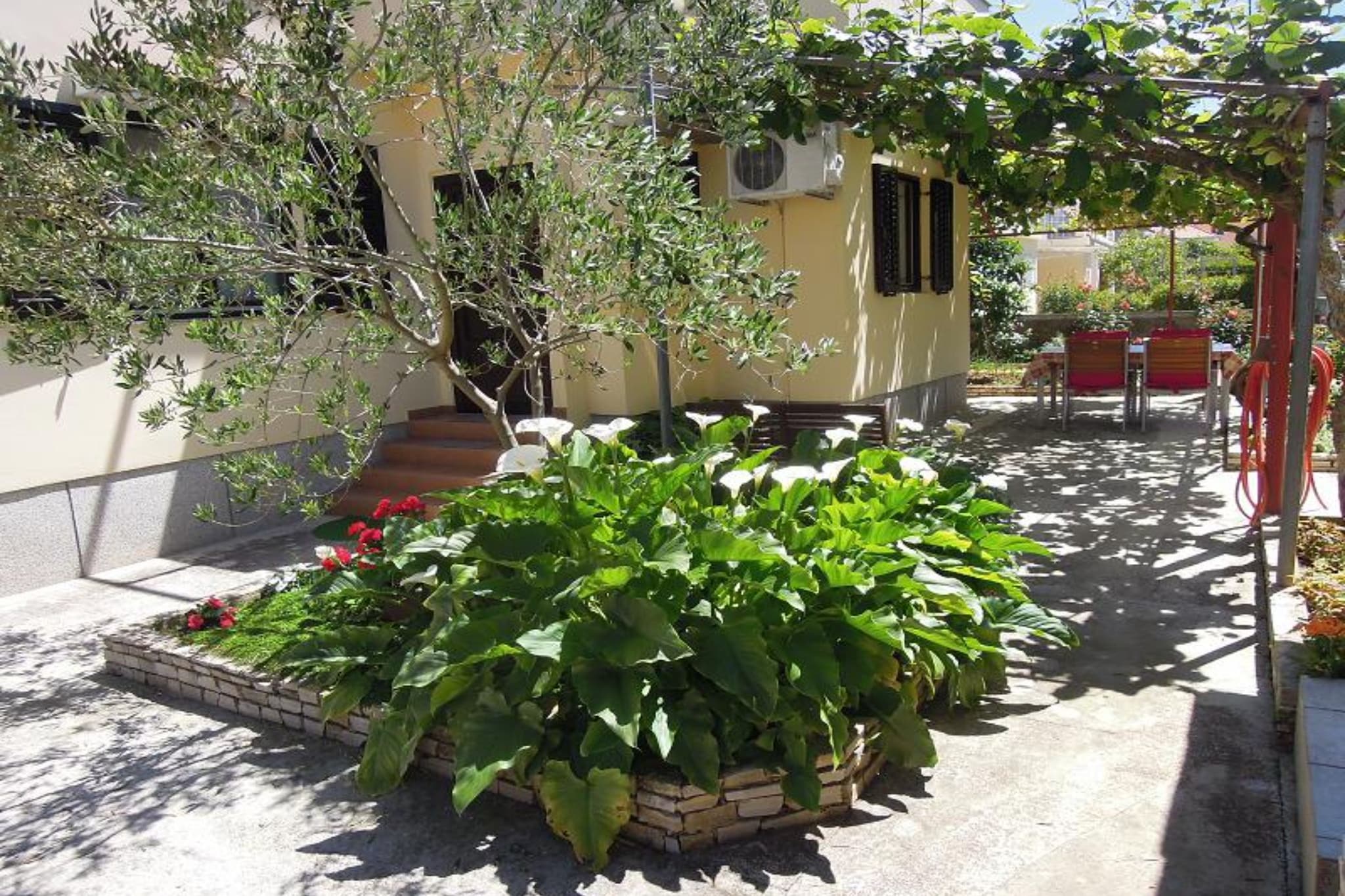 Cozy Retreat By The Sea Puntamika - Two Bedroom Apartment  with Terrace (owner A)-Buitenlucht