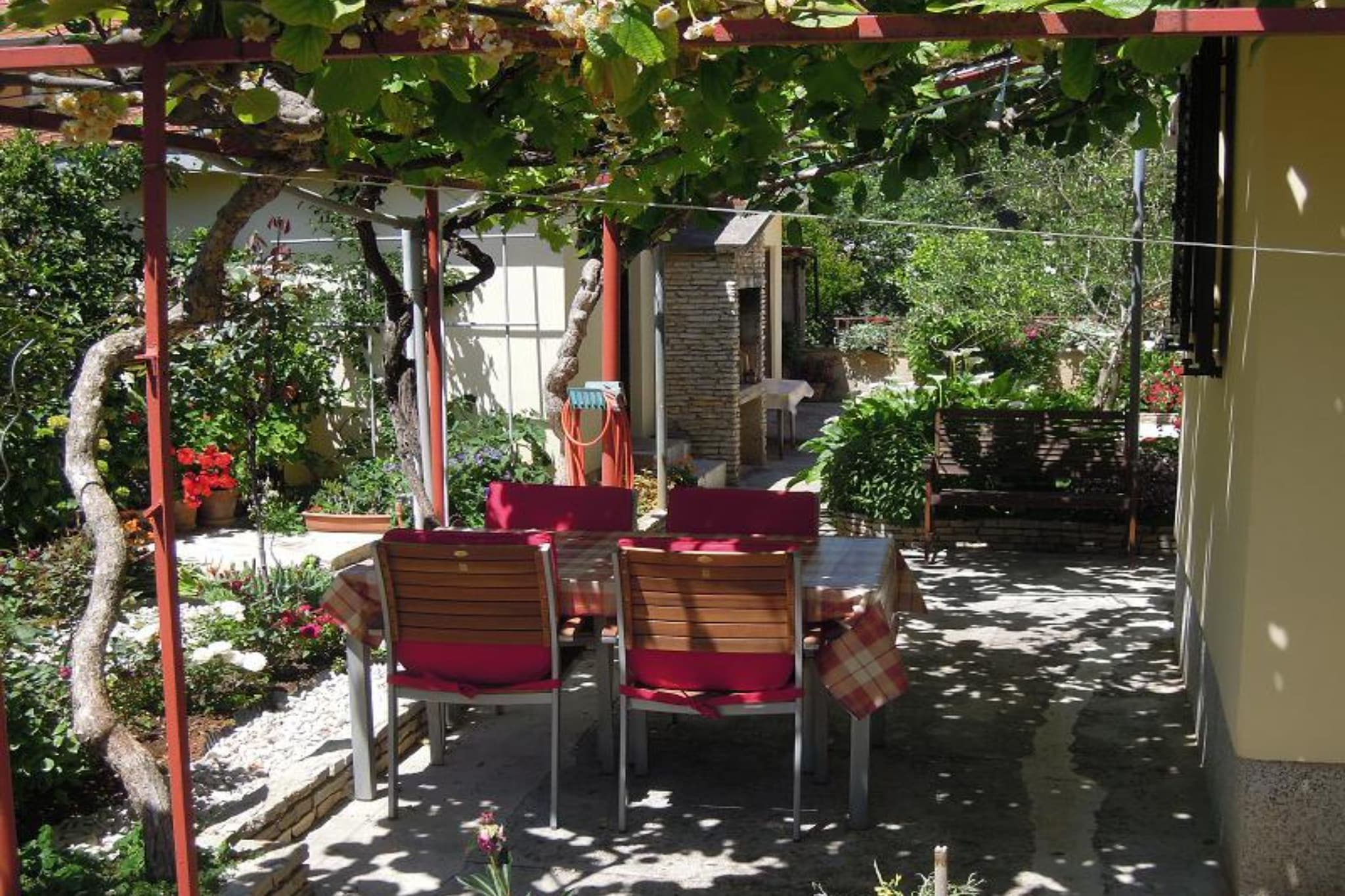 Cozy Retreat By The Sea Puntamika - Two Bedroom Apartment  with Terrace (owner A)-Buitenlucht
