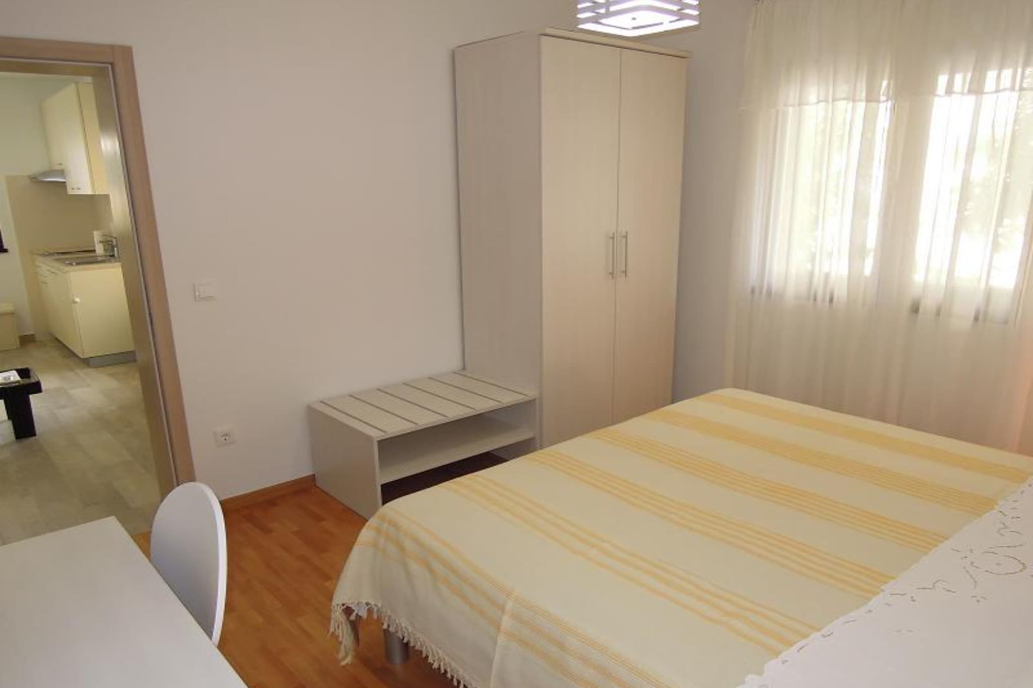 Cozy Retreat By The Sea Puntamika - One Bedroom Apartment with Terrace (owner D)-Slaapkamer