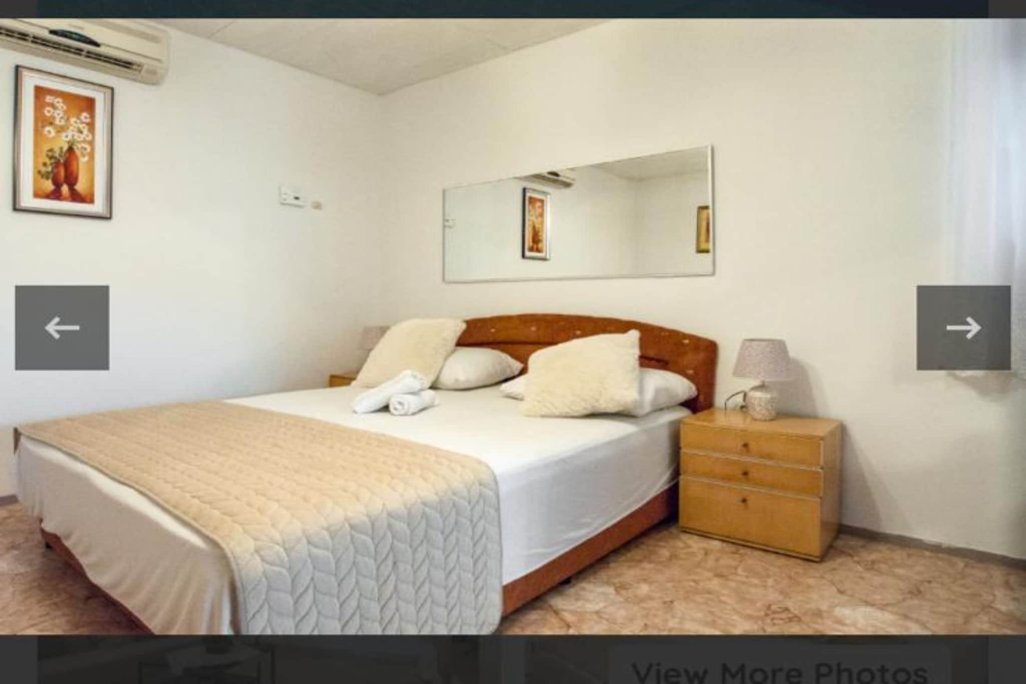 Villa Apartments Babaja - Studio Apartment with Terrace (Ap1)