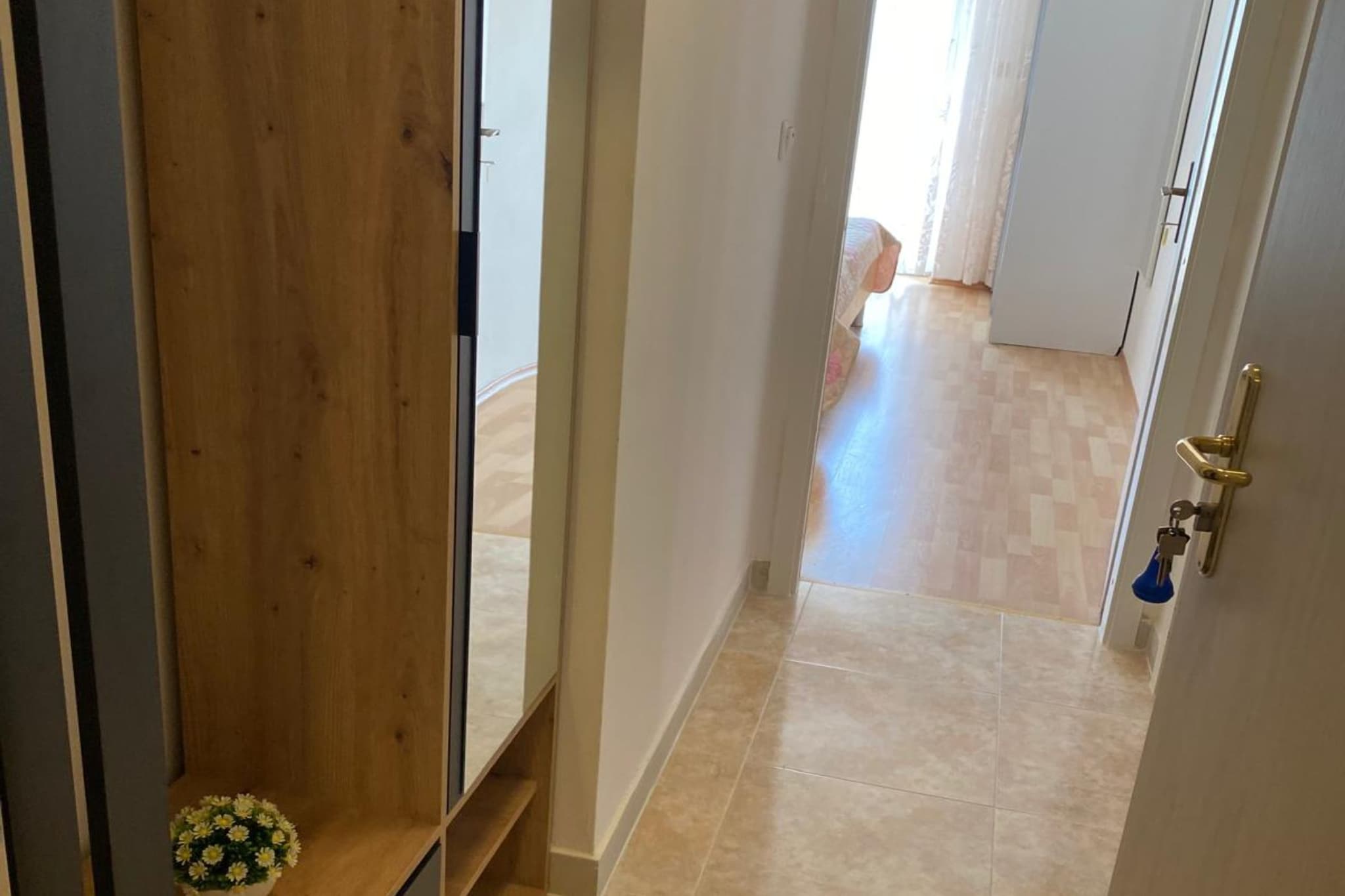 Villa Apartments Babaja - Two Bedroom Apartment with Balcony and Sea View (Ap 3)-Slaapkamer