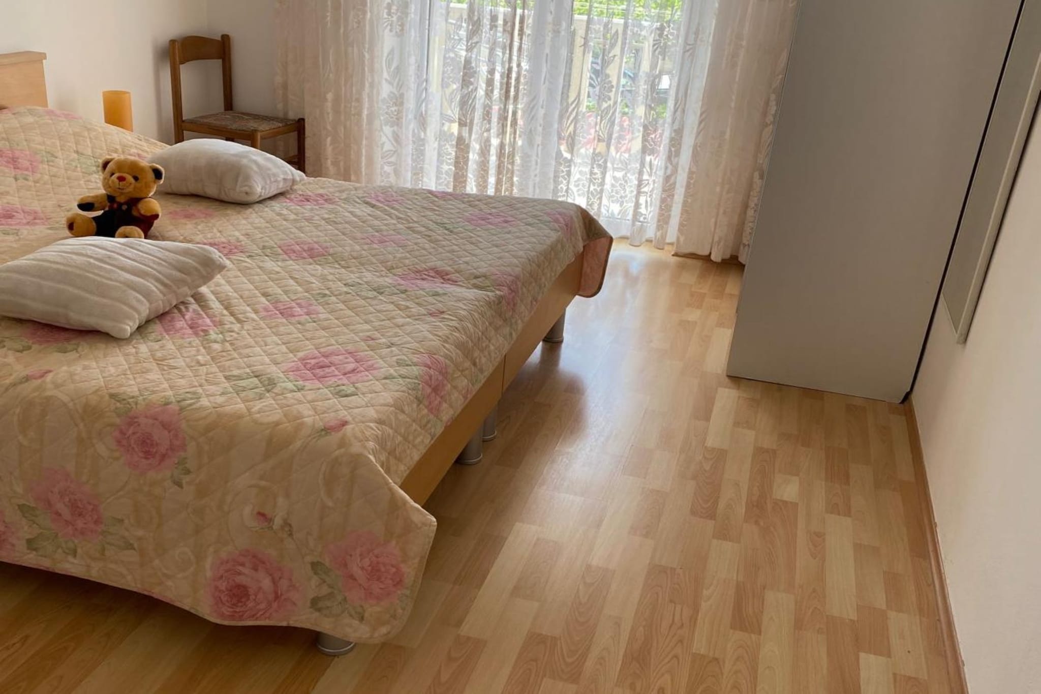 Villa Apartments Babaja - Two Bedroom Apartment with Balcony and Sea View (Ap 3)-Slaapkamer