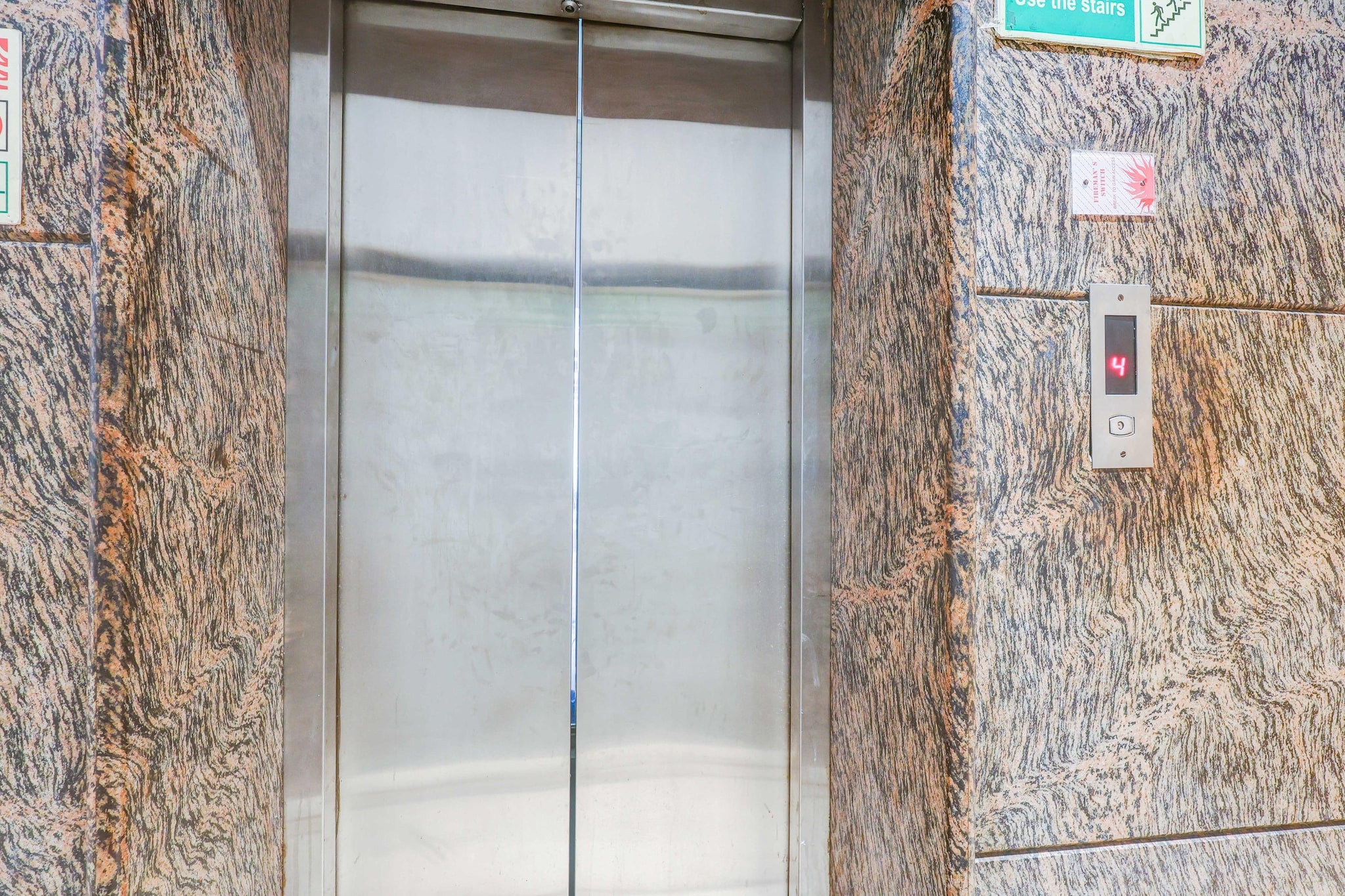 Townhouse Arakashan Road Paharganj