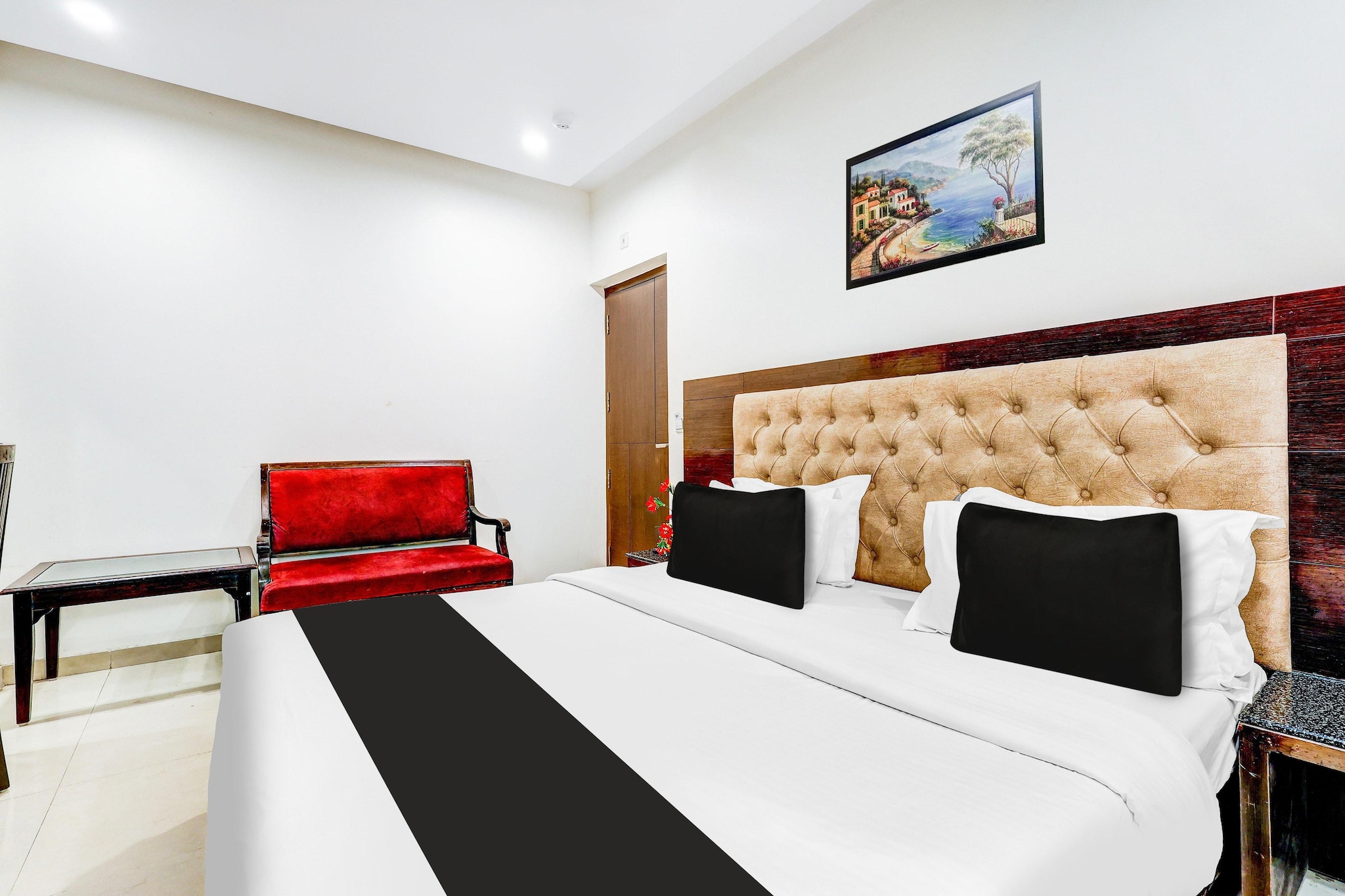 Townhouse Arakashan Road Paharganj