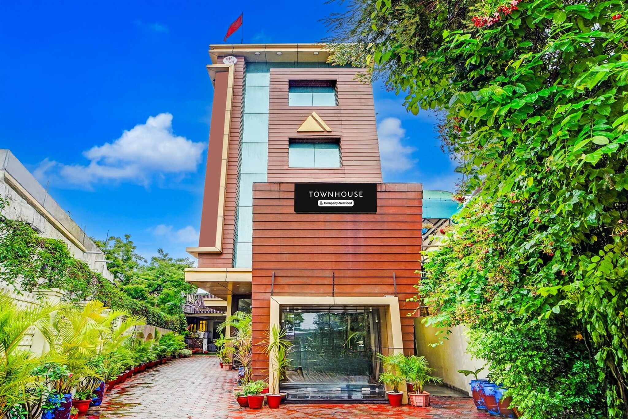 Townhouse Jabalpur Station Annpurna