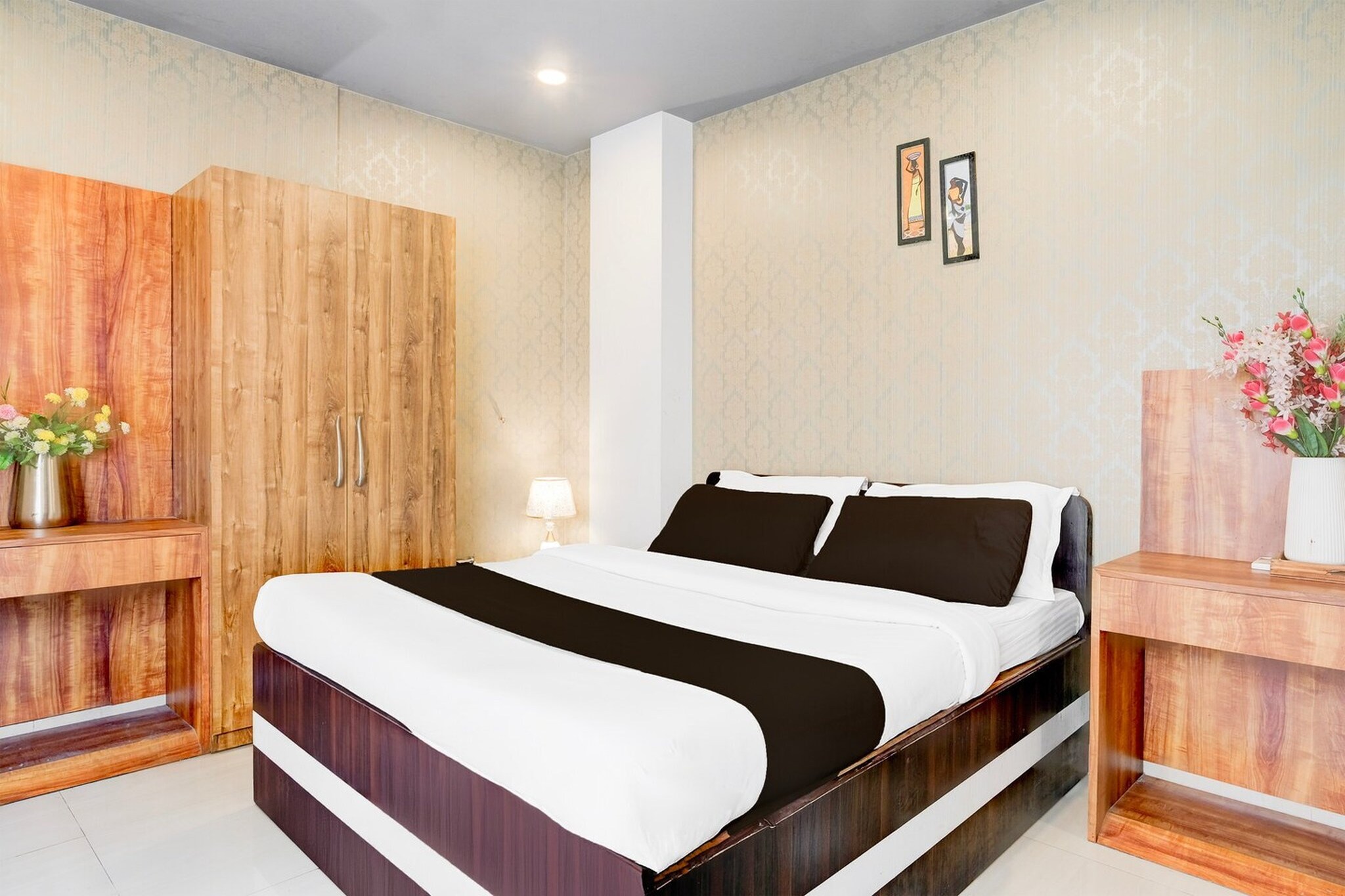 Townhouse Beltola Tiniali