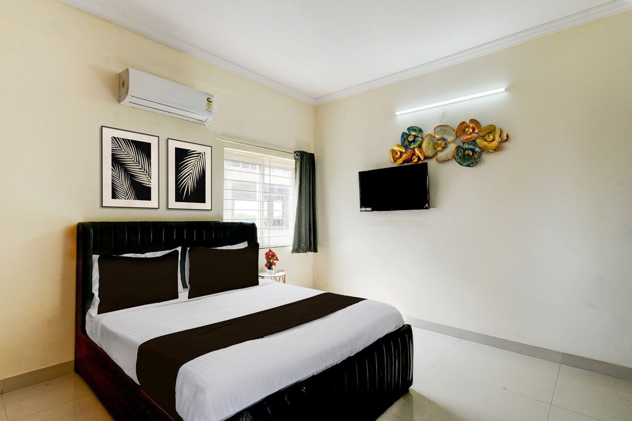 Hotel O Shamshabad Airport Complex