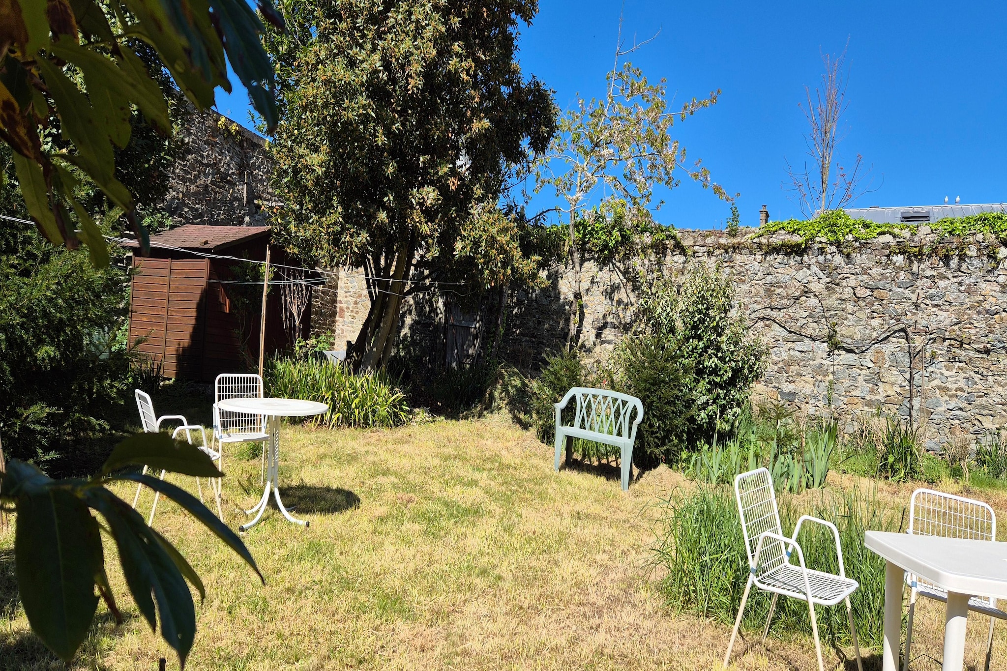 Maison avec jardin Granville-Tuinen zomer