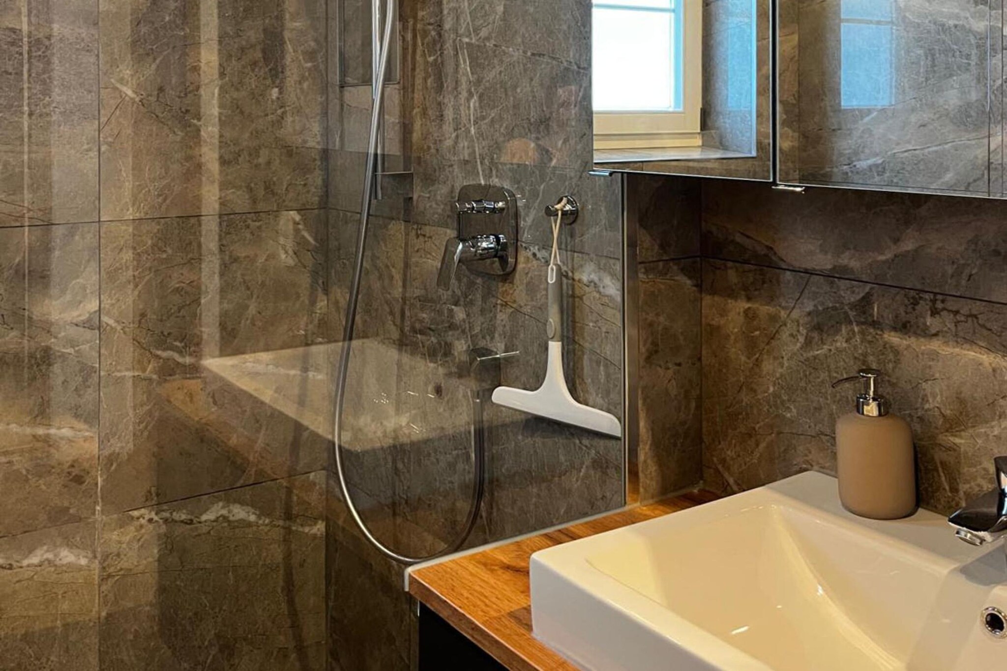 HoLaRi APP - Badkamer