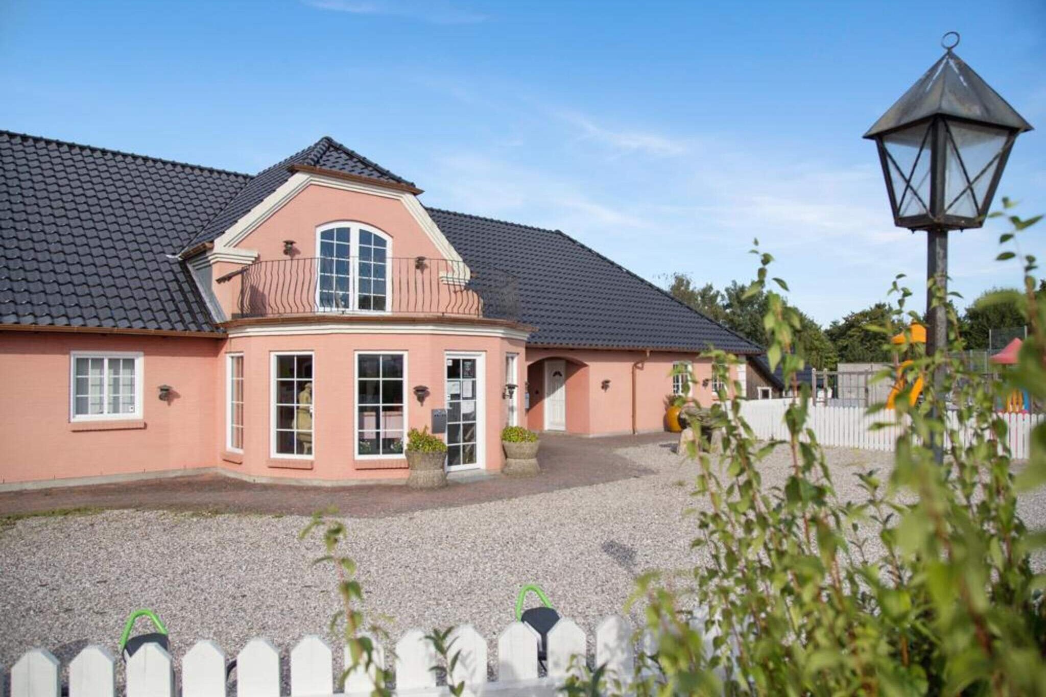 Living/bed room(2x single folding bed, 4x bunk bed, cooker(2 ring stoves), fridge), heating(central), terrace(garden furniture), parking, swimming pool