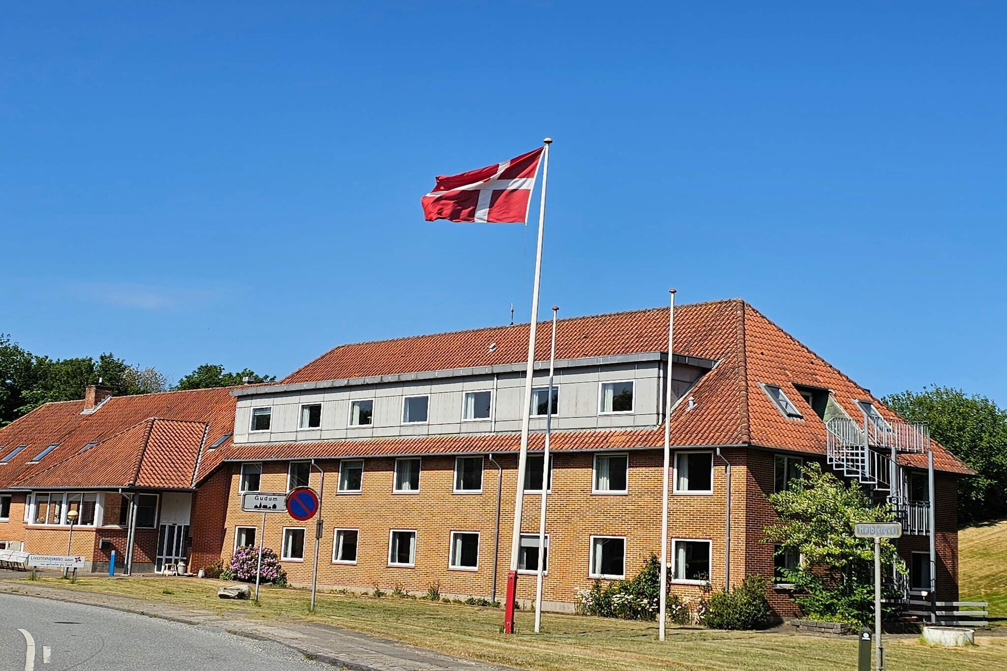 2 person holiday park home in Lemvig