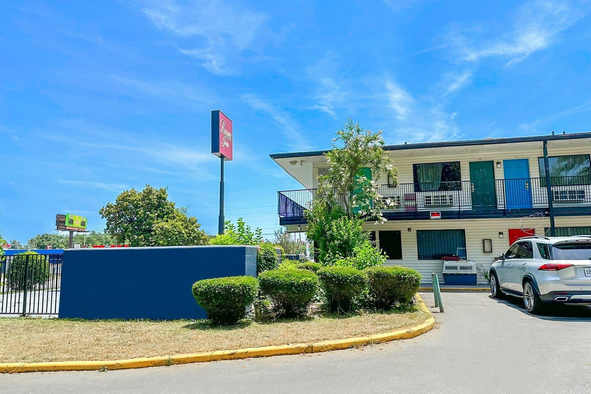 Exterior Summer