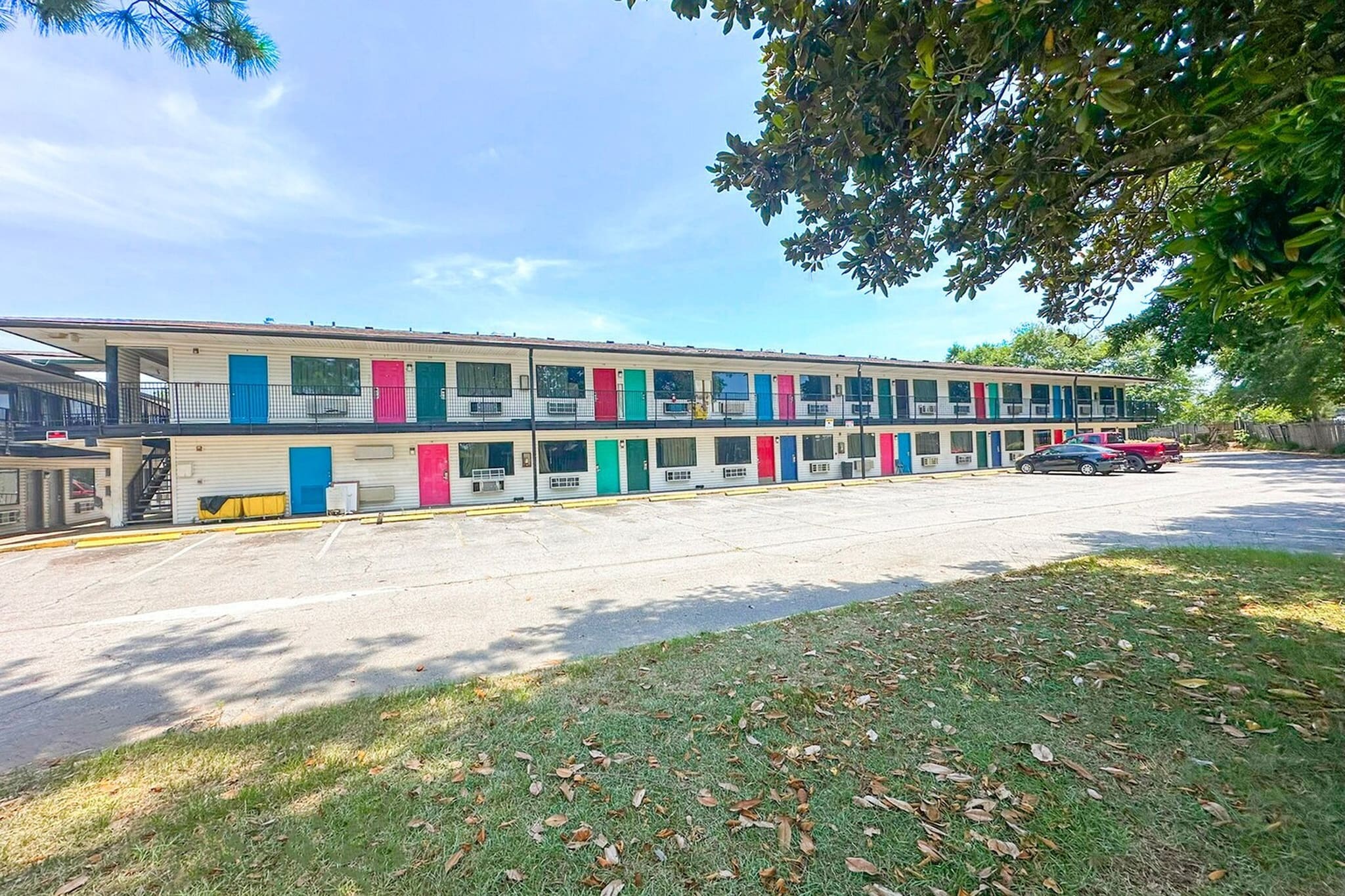 Exterior Summer