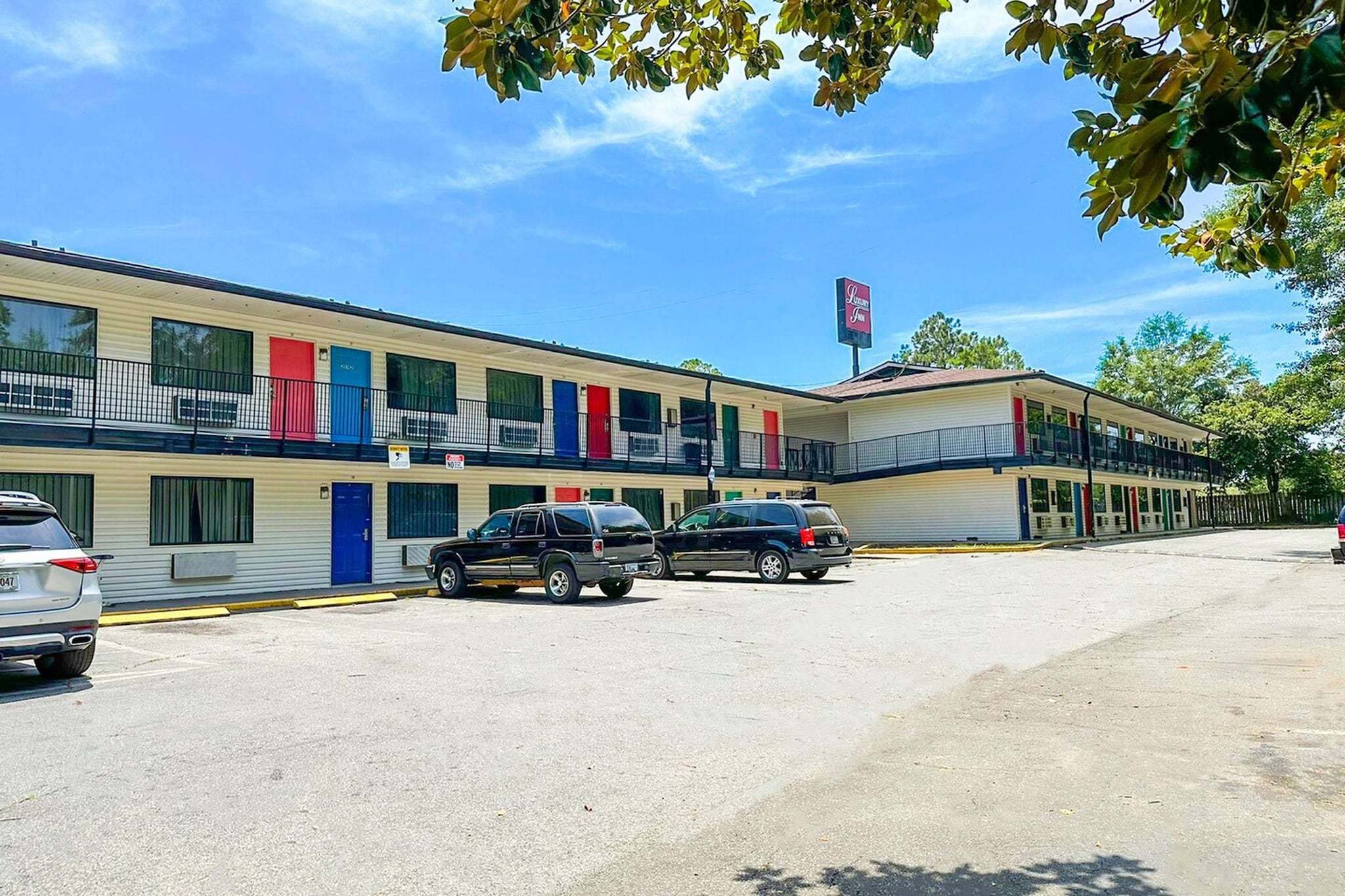 Exterior Summer