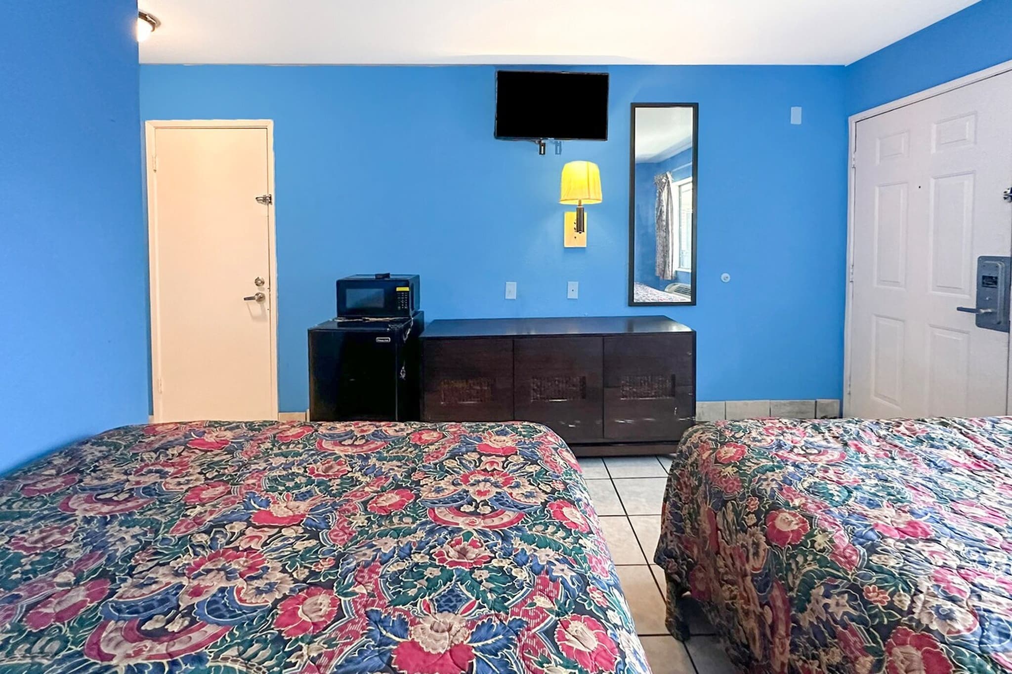 Bed Room