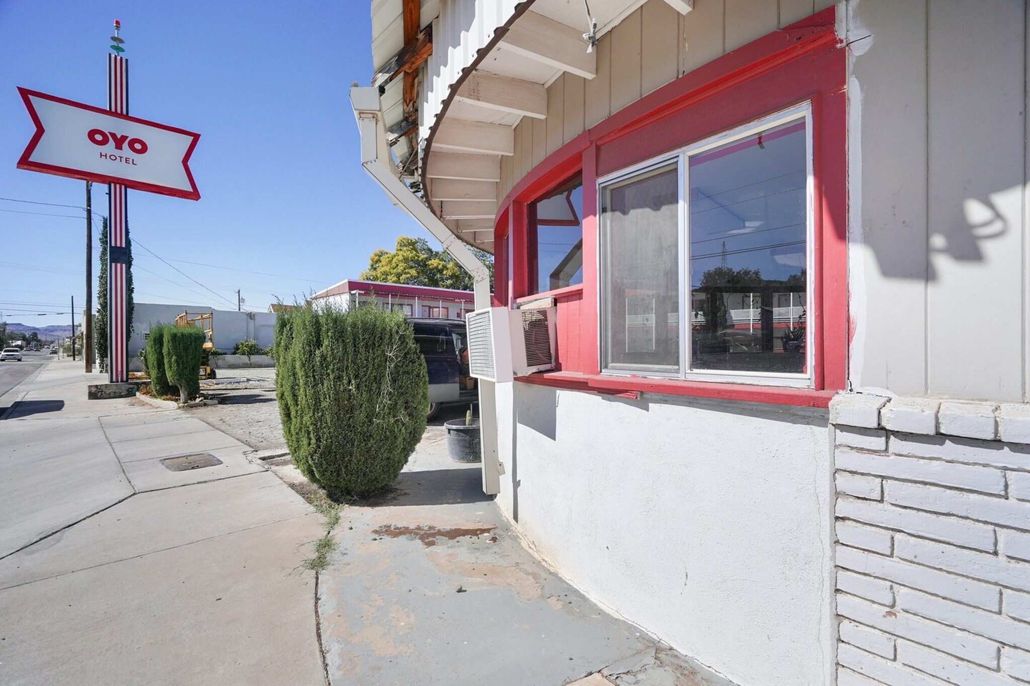 Exterior Summer