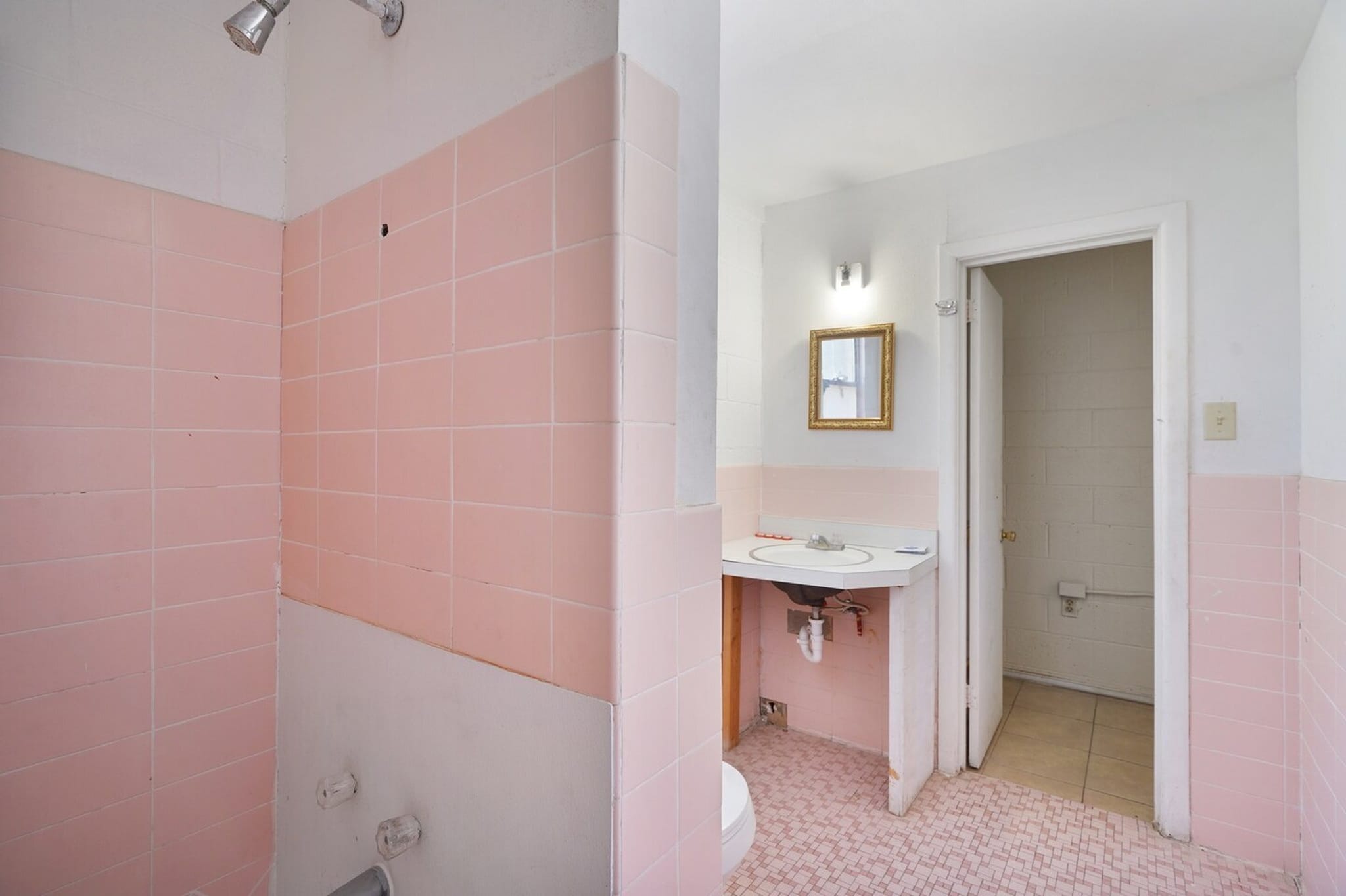 Bath Room