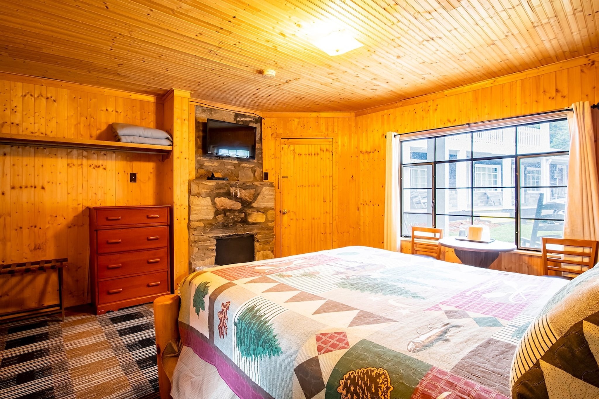 Bed Room