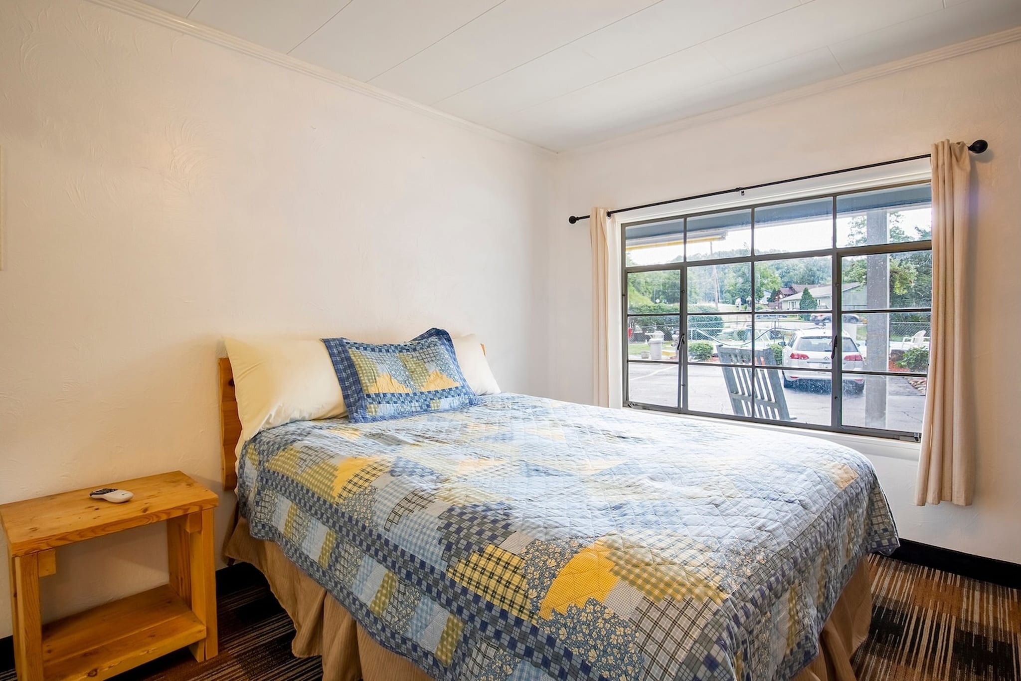 Bed Room
